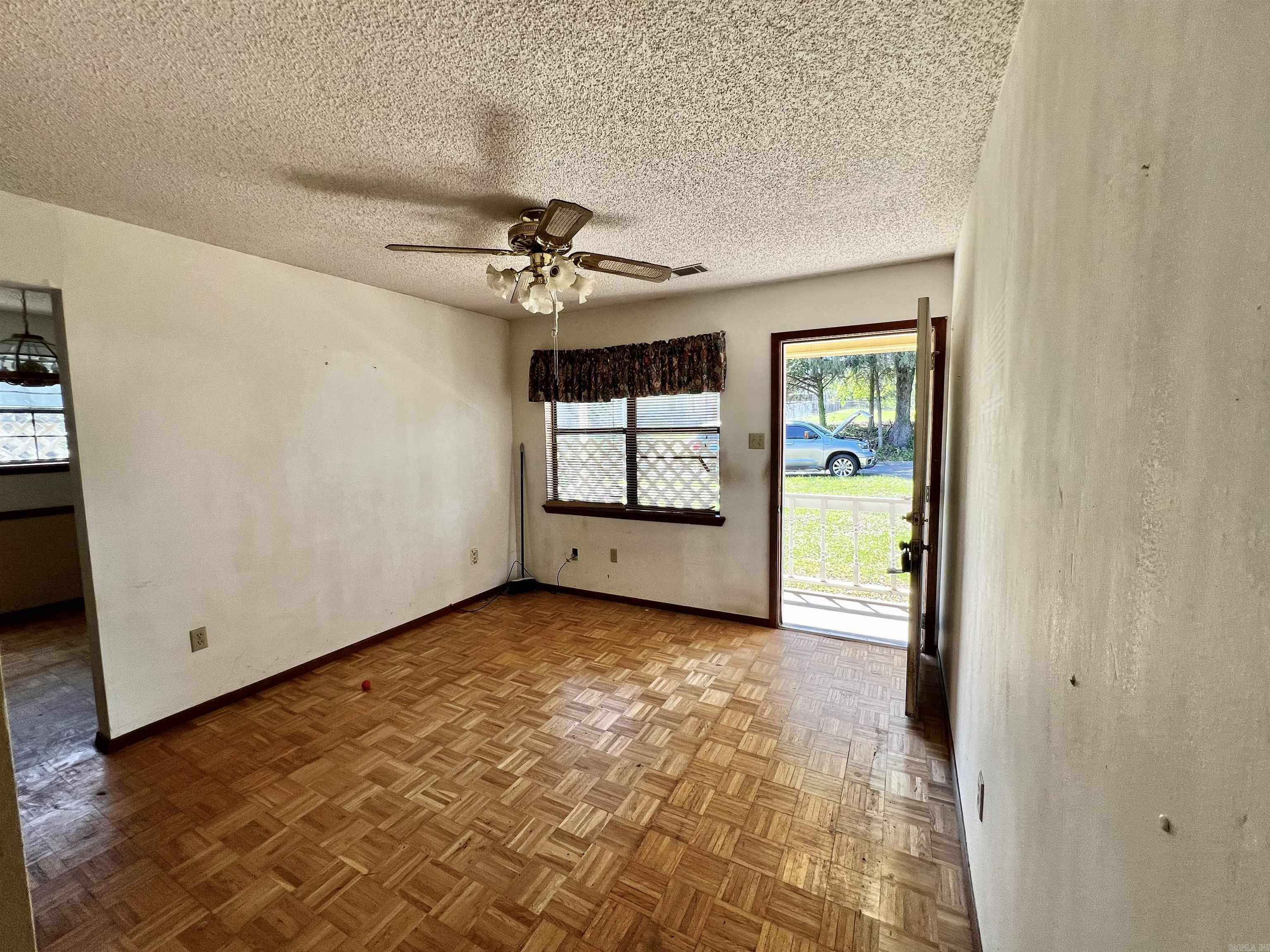 WHEATLEY - Residential