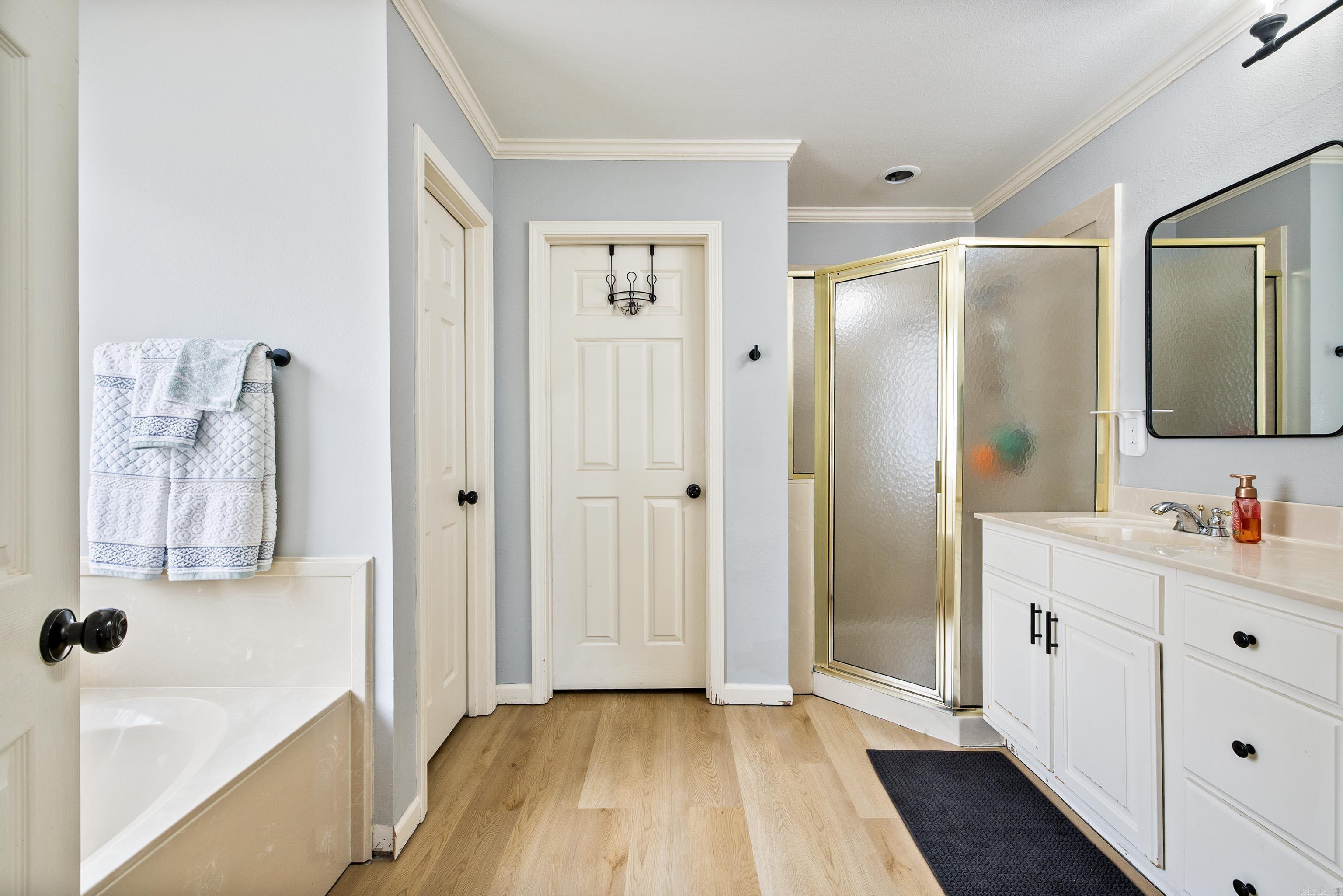 WEDGEWOOD CREEK - Residential
