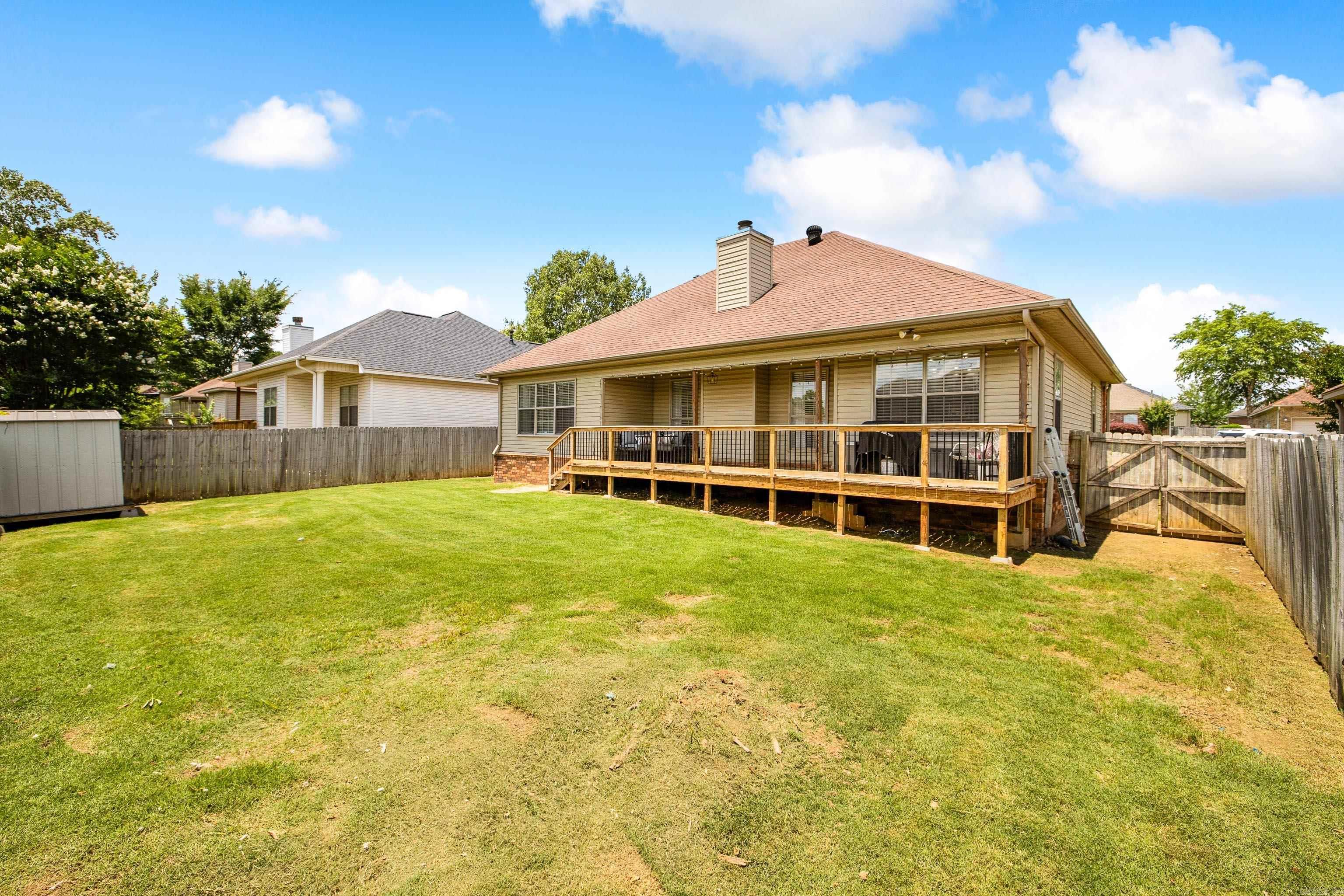 WEDGEWOOD CREEK - Residential