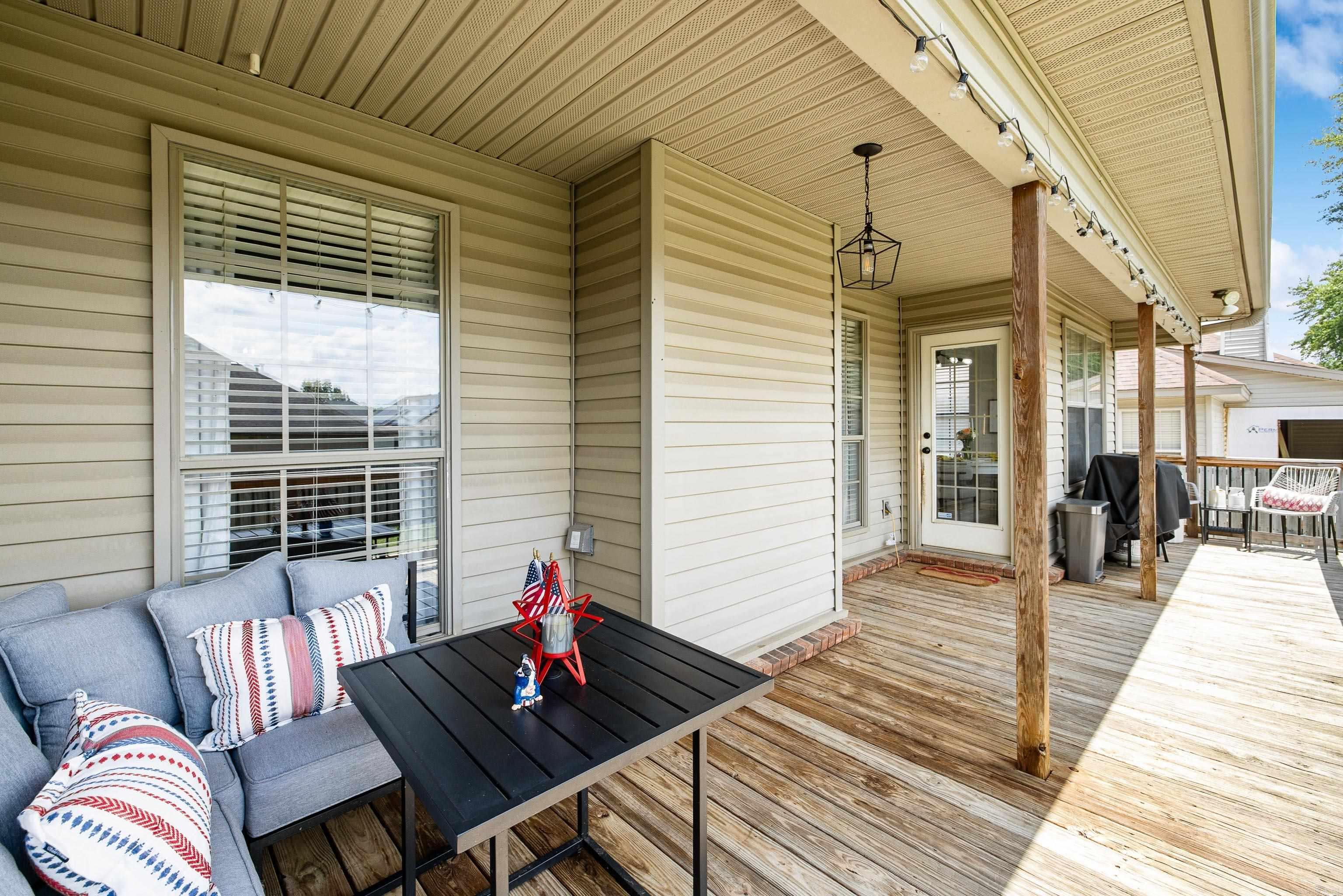WEDGEWOOD CREEK - Residential