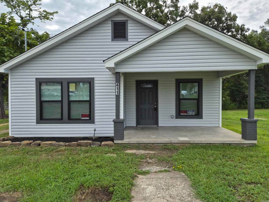 Fully remodeled in the heart of Cabot! This 3 bedroom 1 bathroom offers 1,136 sqft of updated space with an adjoining lot for future expansion. Every major system has been replaced in 2025, new roof & decking, electrical, plumbing & HVAC. Luxury vinyl flooring throughout makes for easy upkeep! AGENTS - SEE REMARKS!