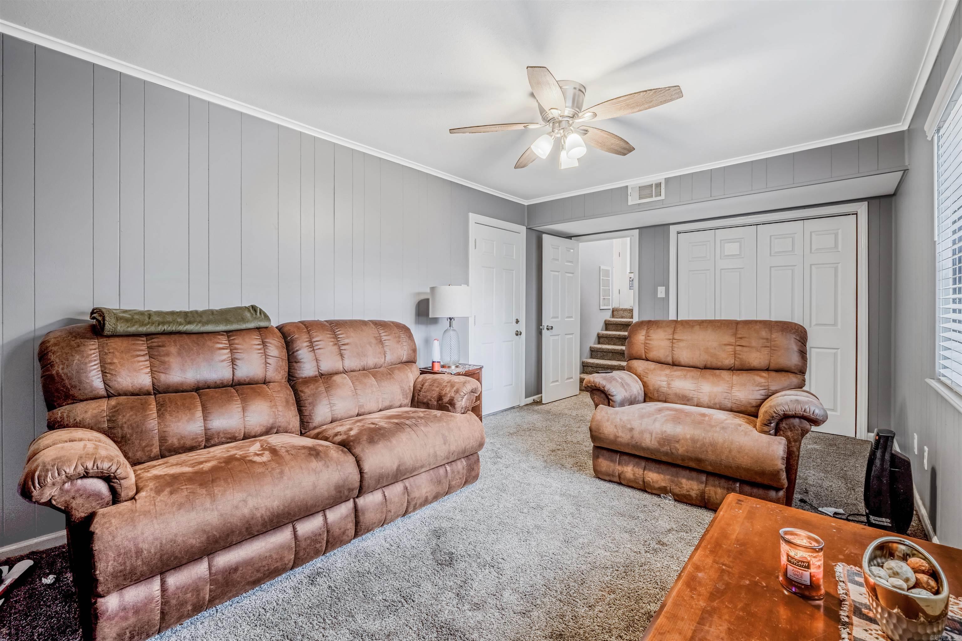 PLEASANT VIEW ESTATES - Residential