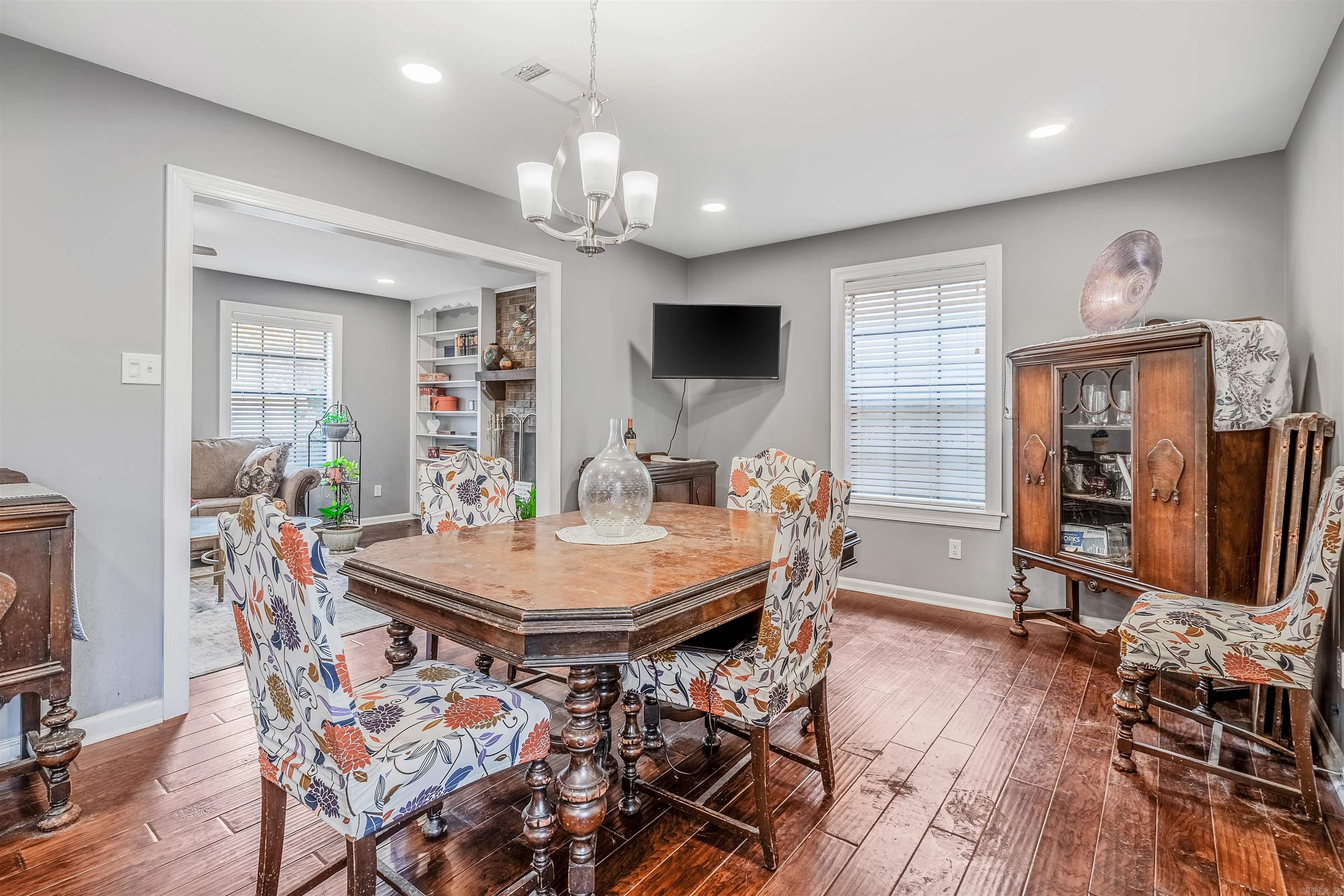 PLEASANT VIEW ESTATES - Residential