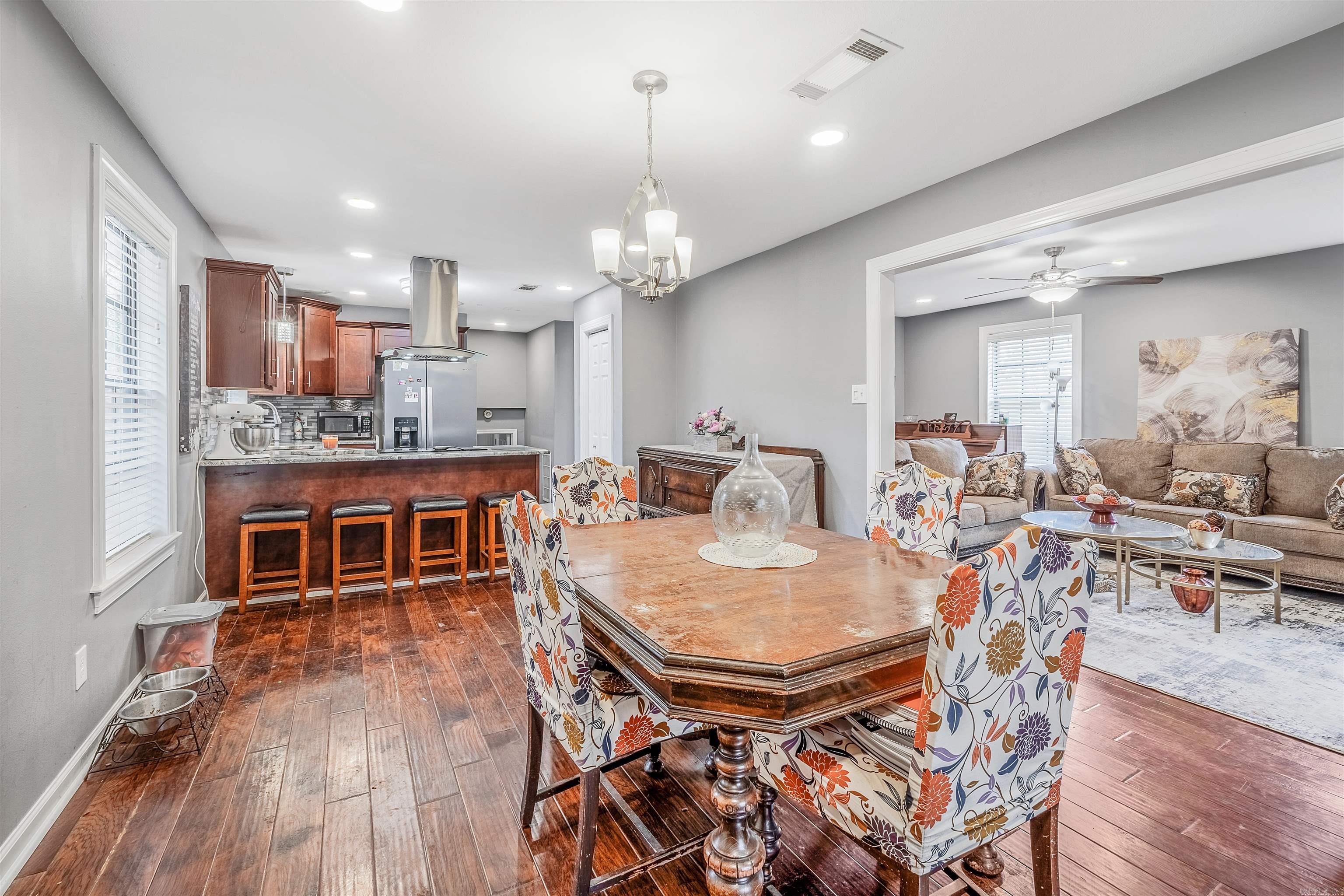 PLEASANT VIEW ESTATES - Residential