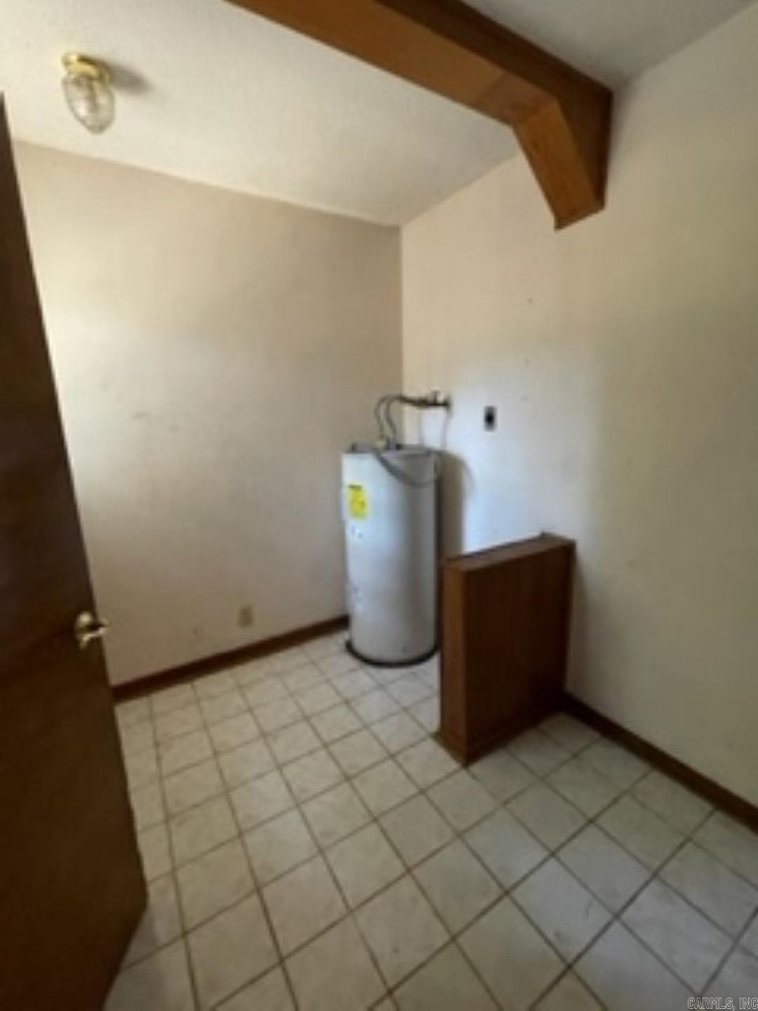 Knollwood Estates - Residential Lease