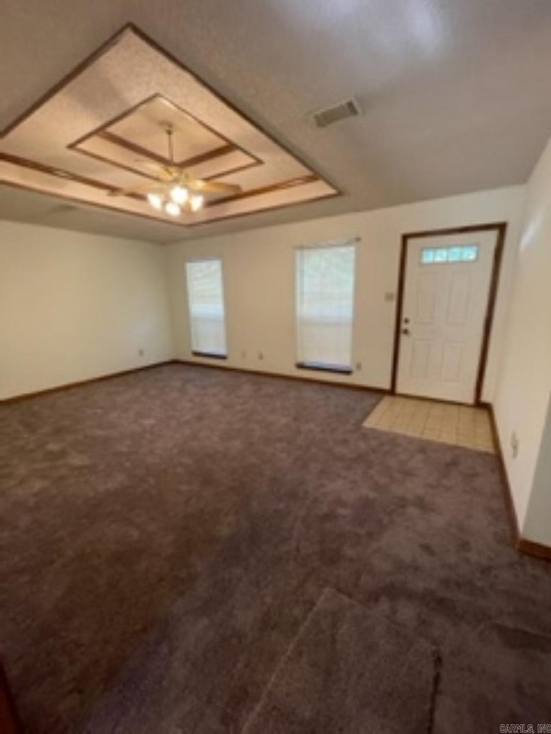 Knollwood Estates - Residential Lease