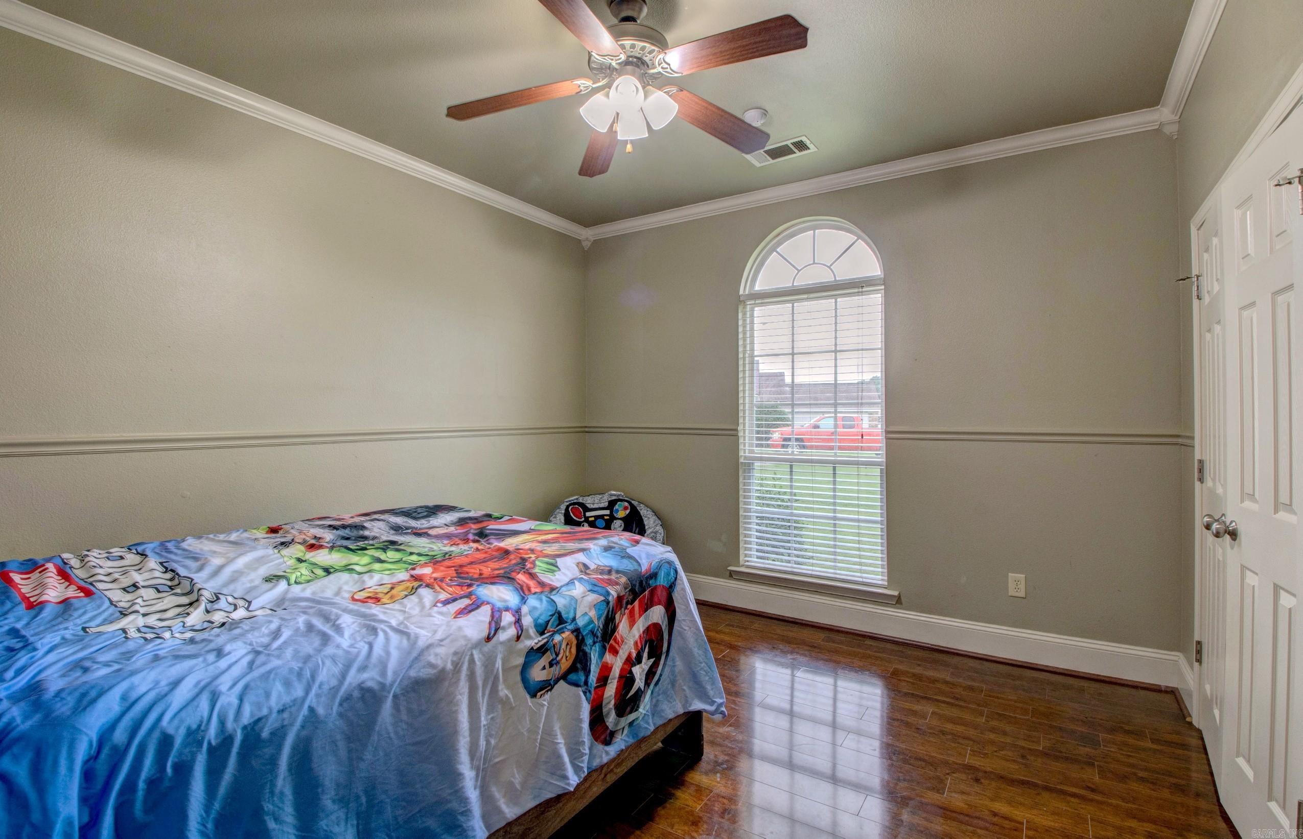 WOODRIDGE ESTATES - Residential