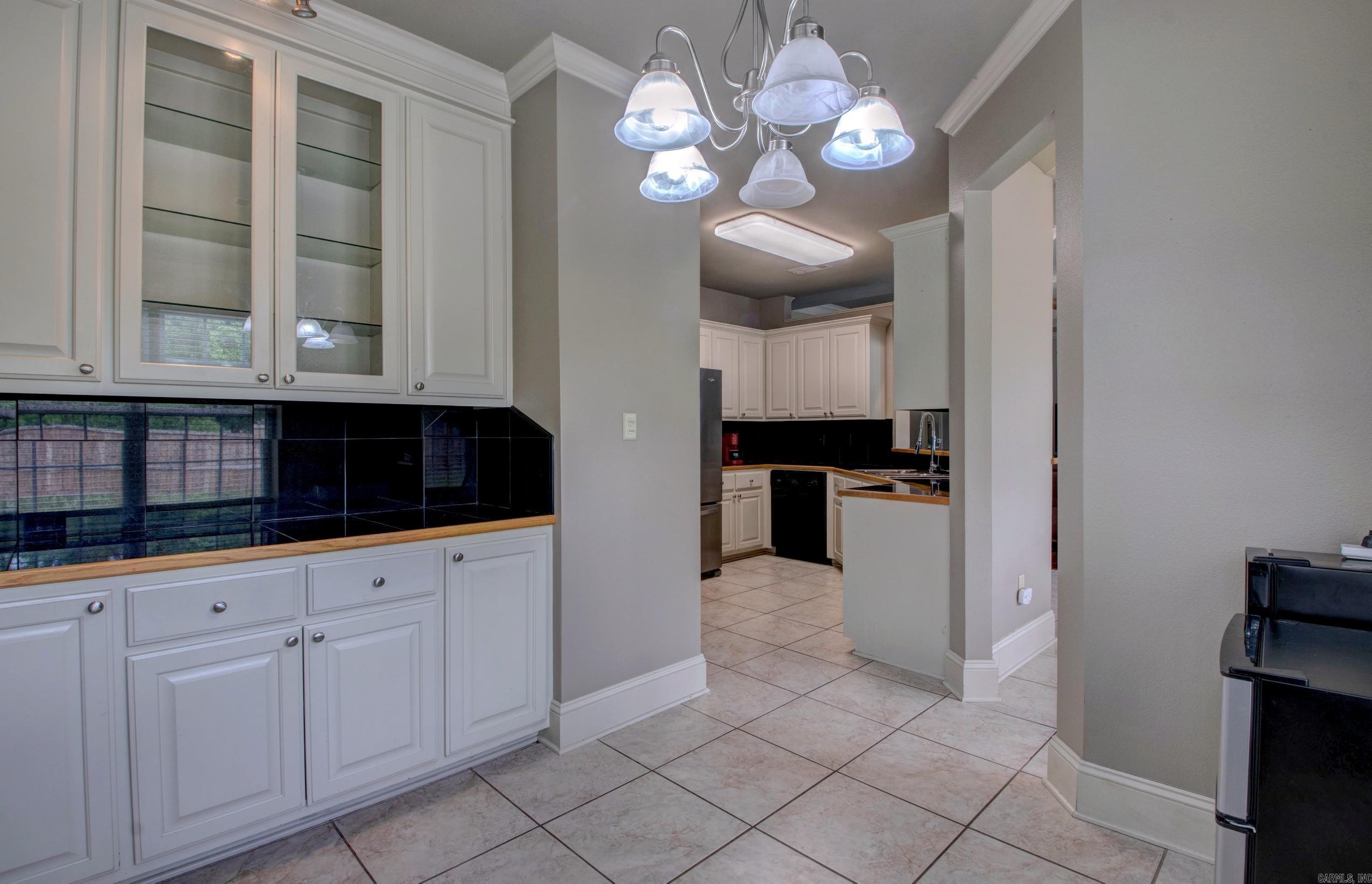 WOODRIDGE ESTATES - Residential