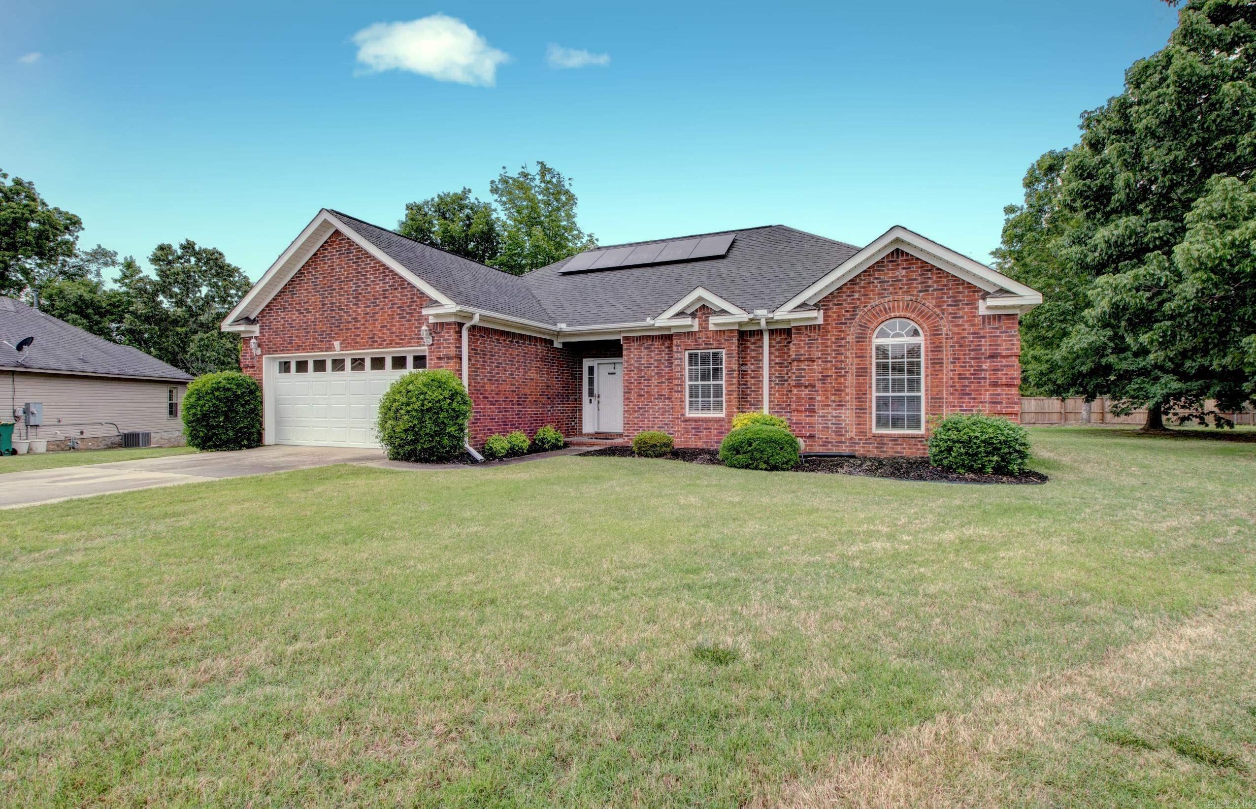 WOODRIDGE ESTATES - Residential