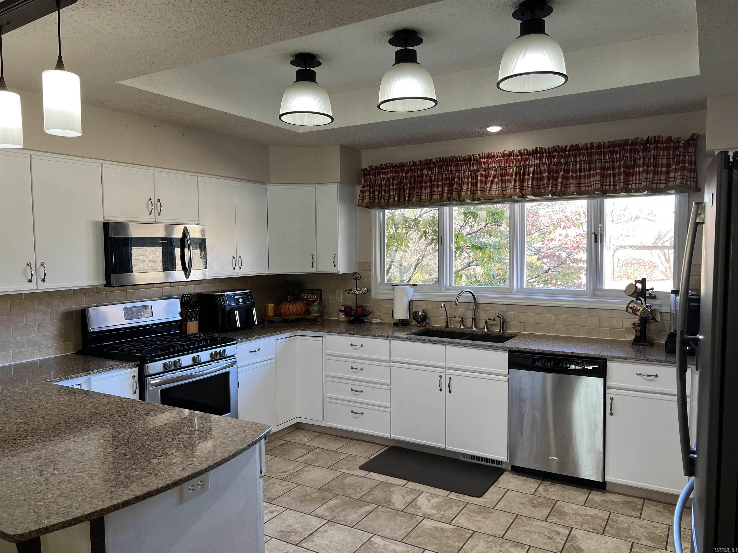 NORTHPOINTE - Residential
