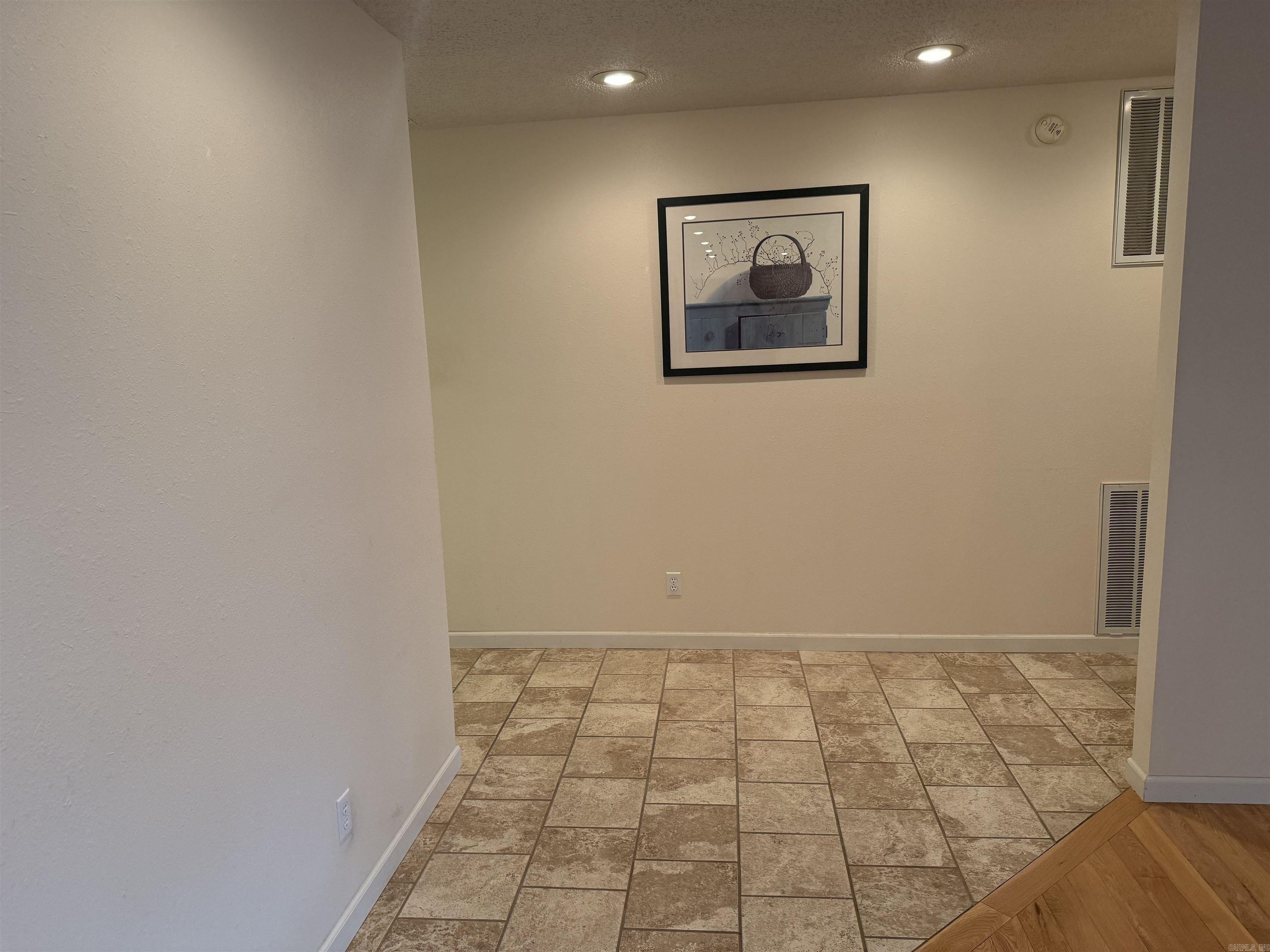 NORTHPOINTE - Residential