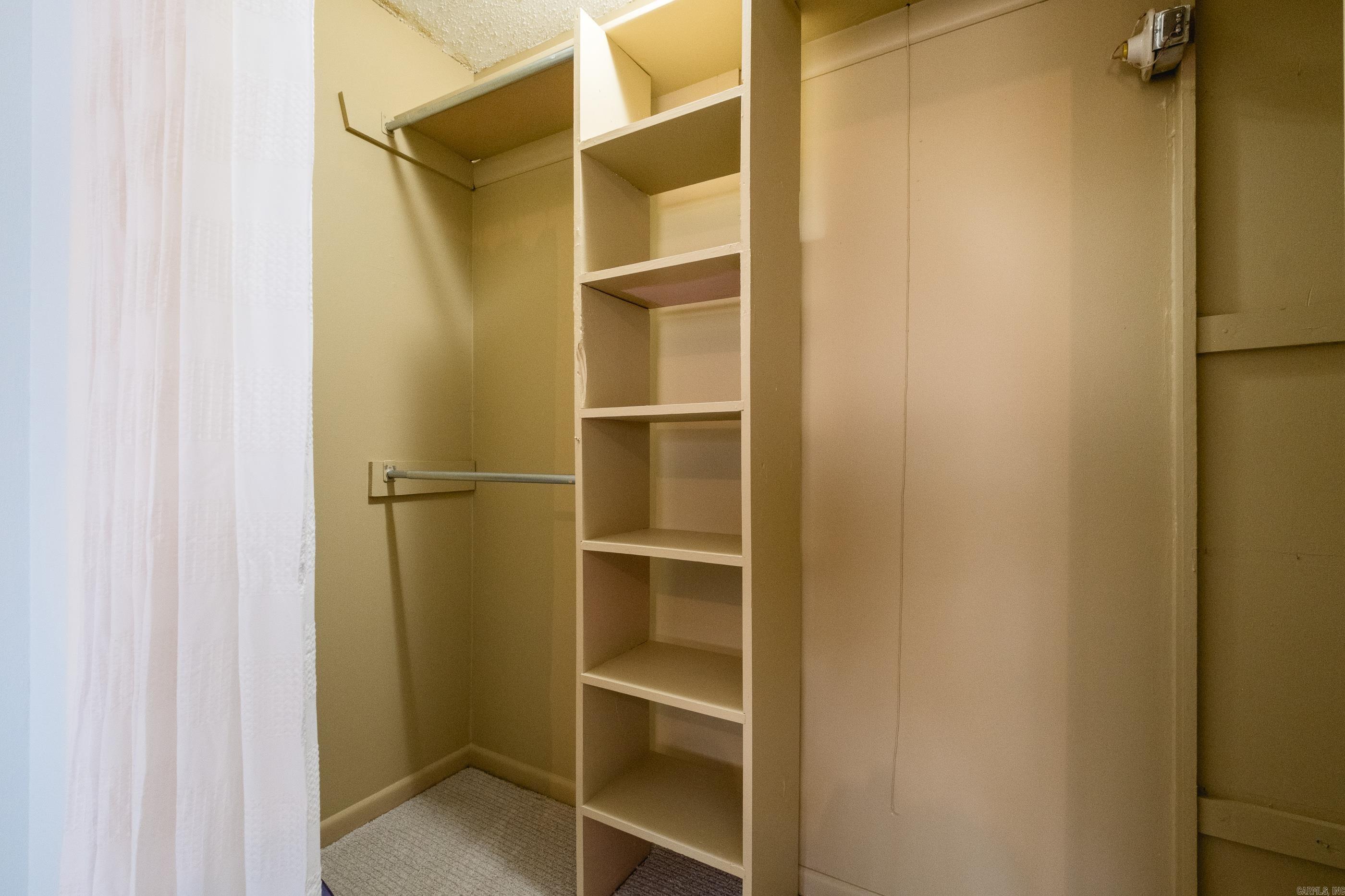 ECHO VALLEY - Residential