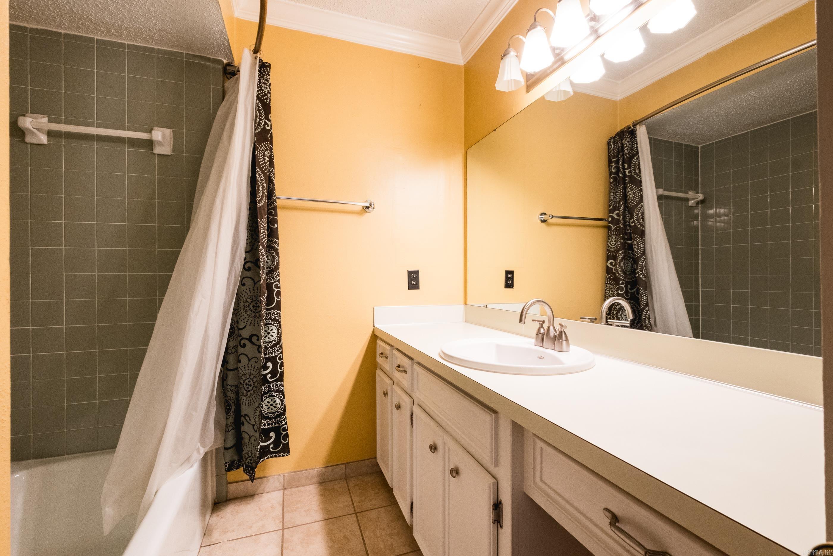 ECHO VALLEY - Residential