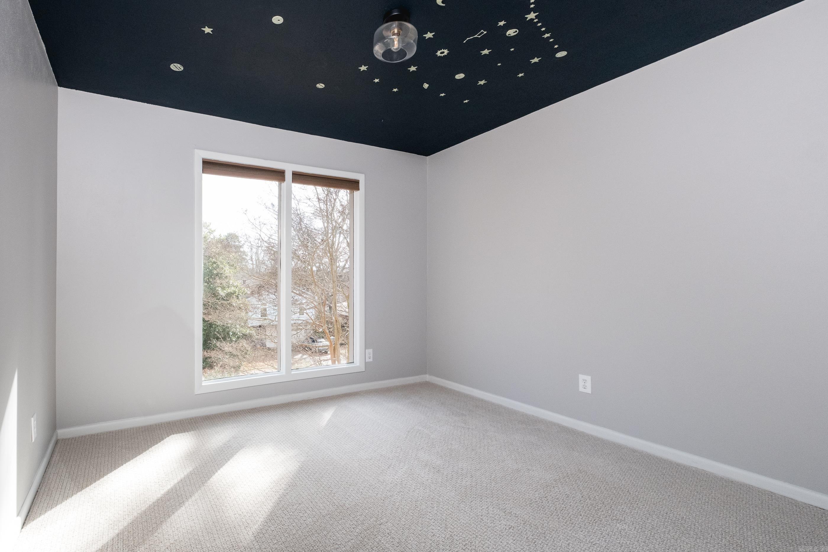 ECHO VALLEY - Residential