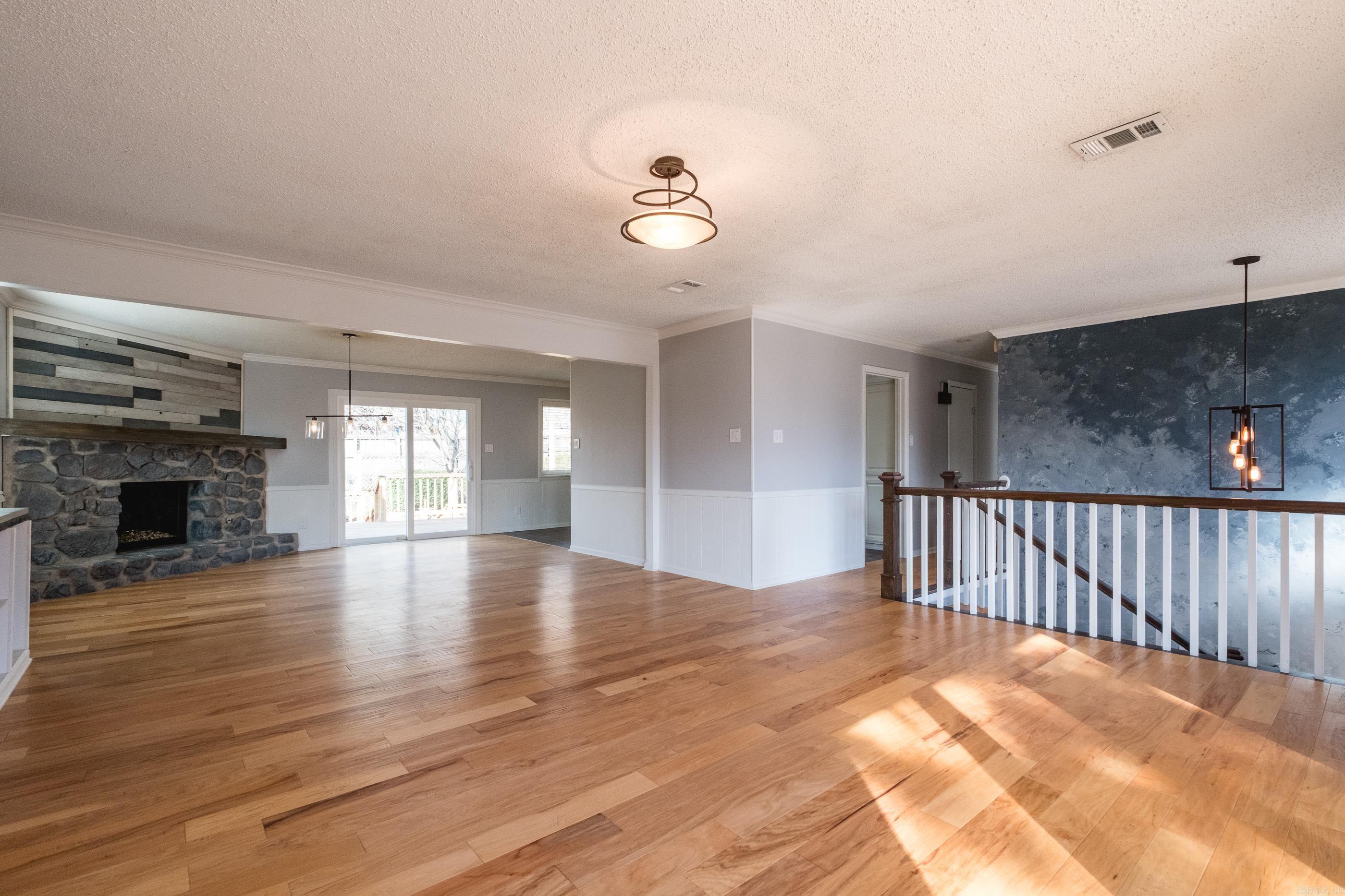 ECHO VALLEY - Residential