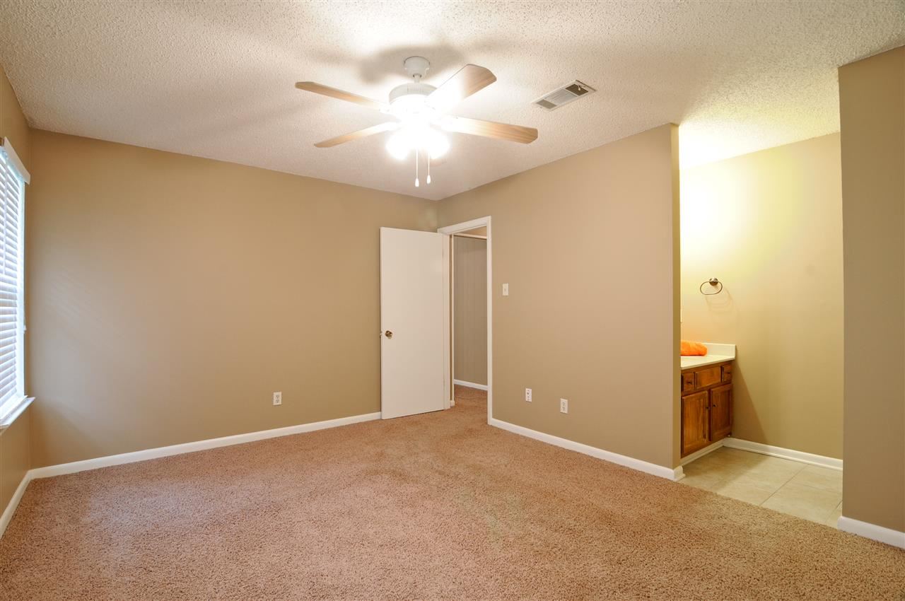 AUTUMNBROOK - Residential