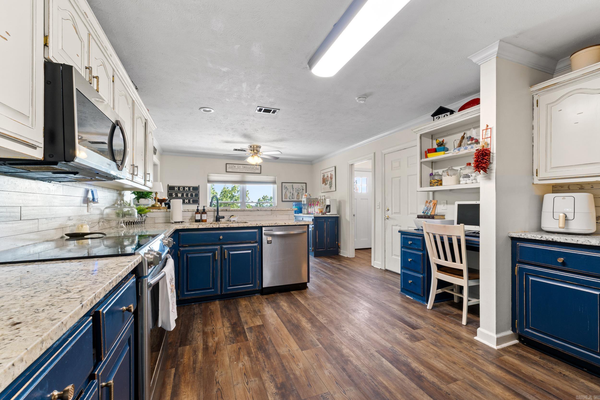 DEERFIELD - Residential