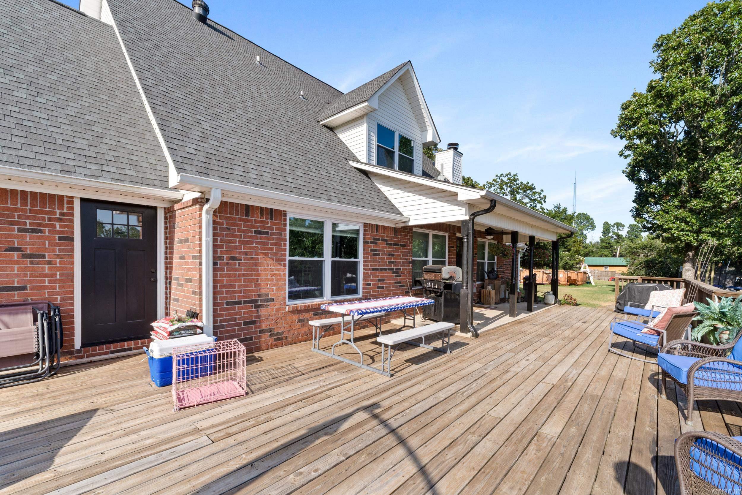 DEERFIELD - Residential