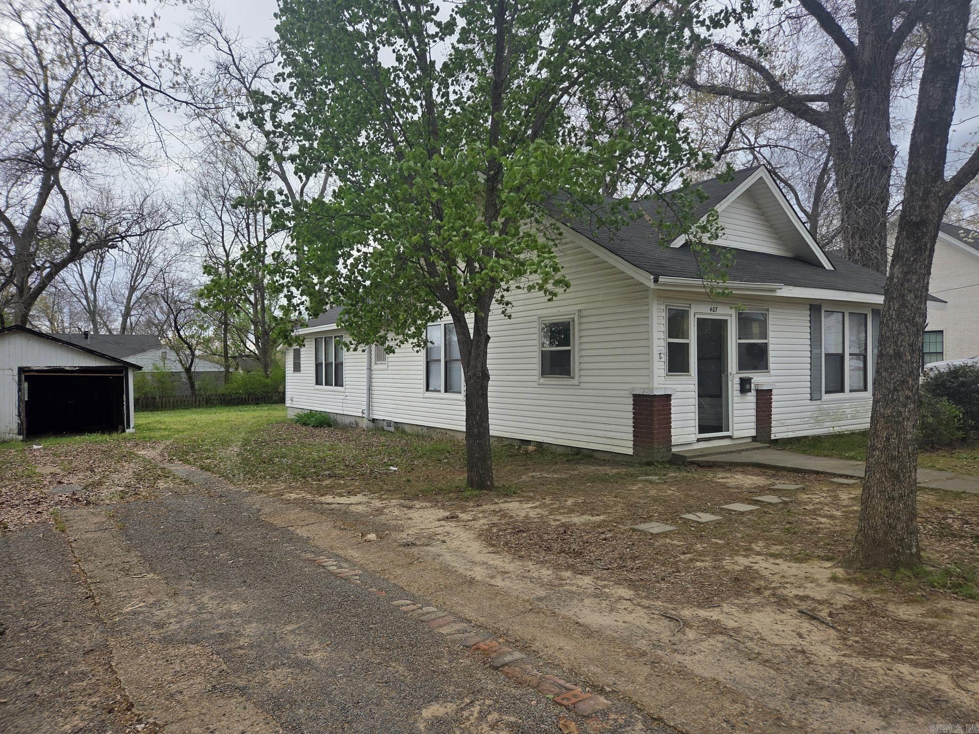 SEARCY ORIGINAL - Residential