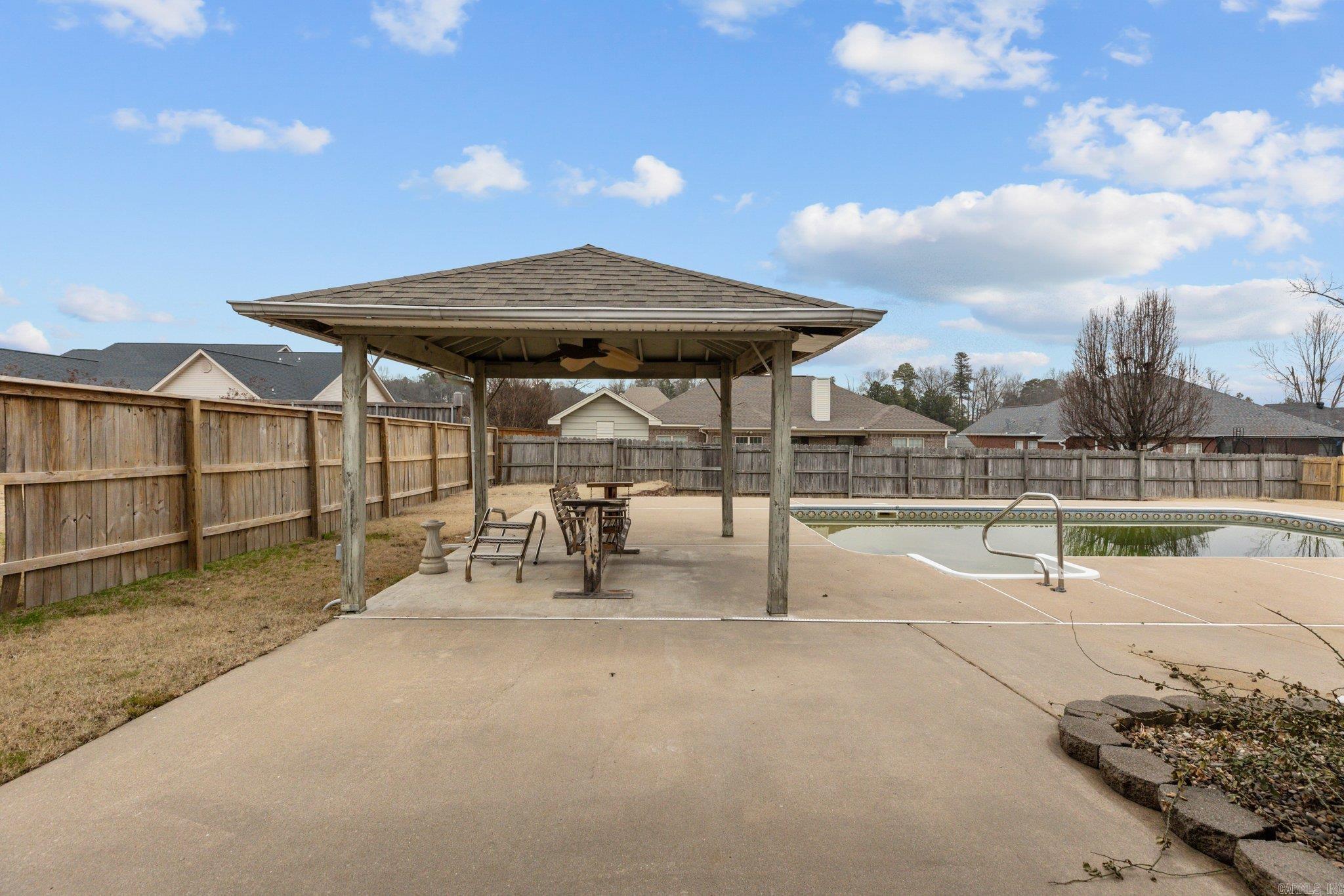 WOODLANDS - Residential