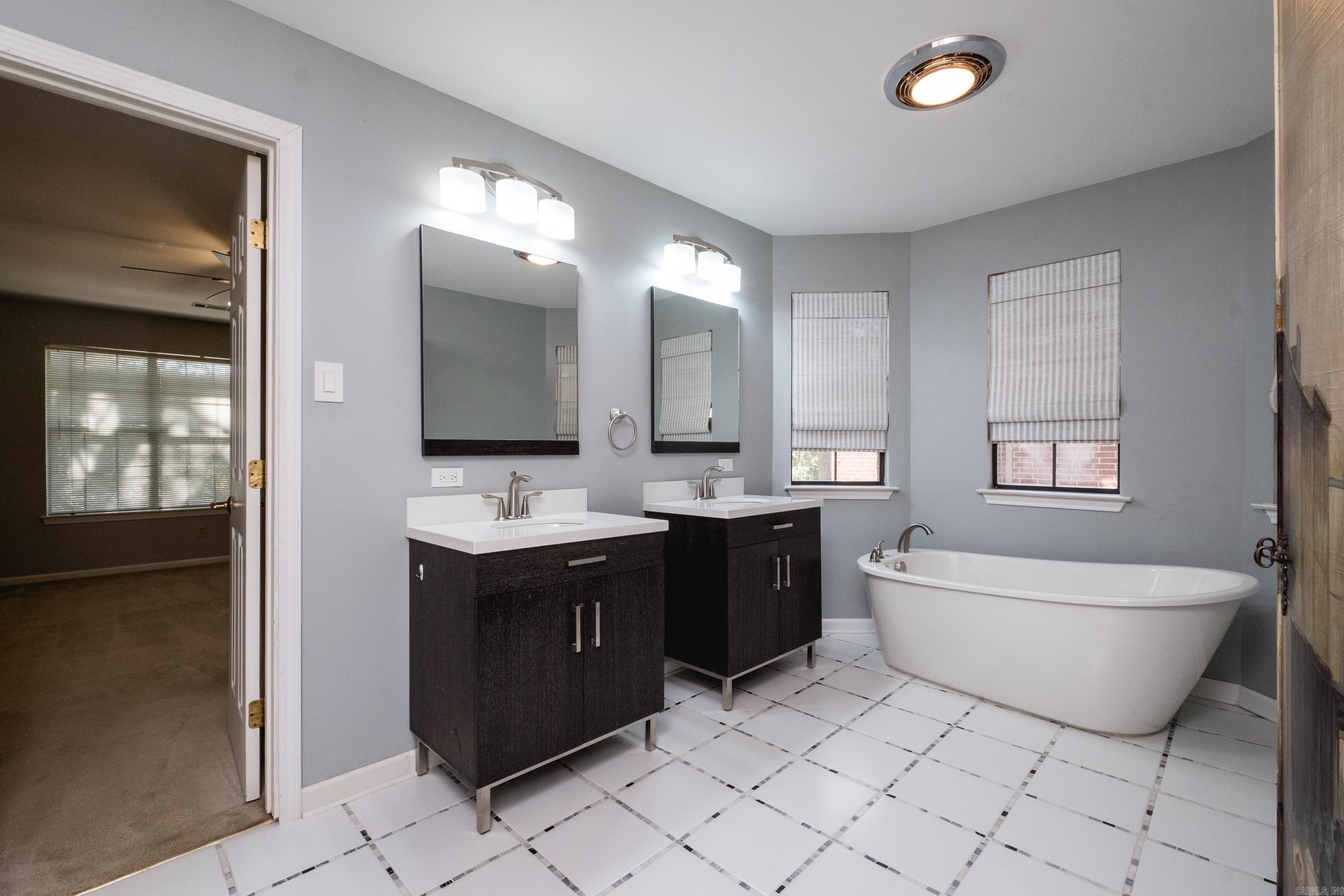 WINDSOR VALLEY ADDN - Residential