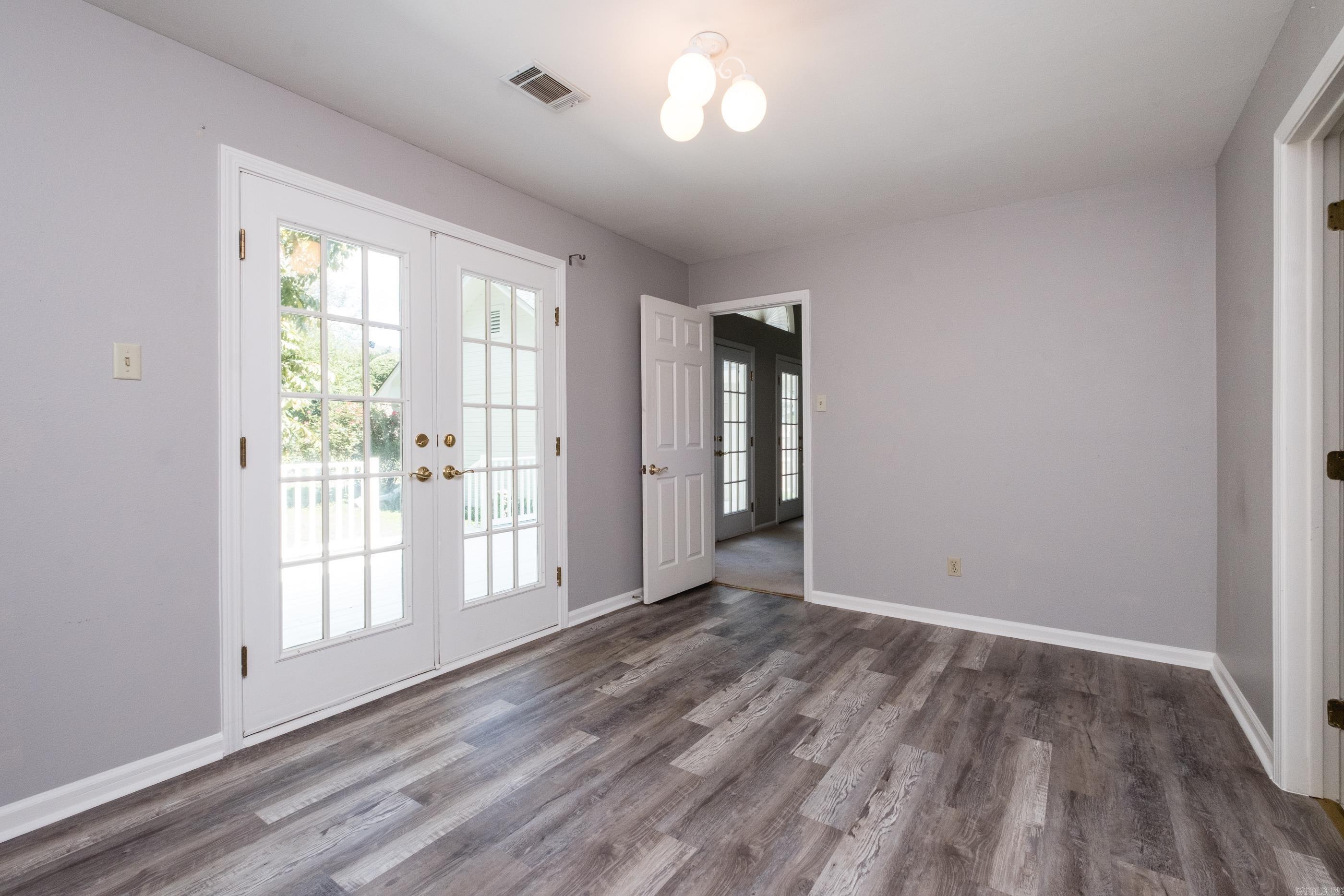 WINDSOR VALLEY ADDN - Residential