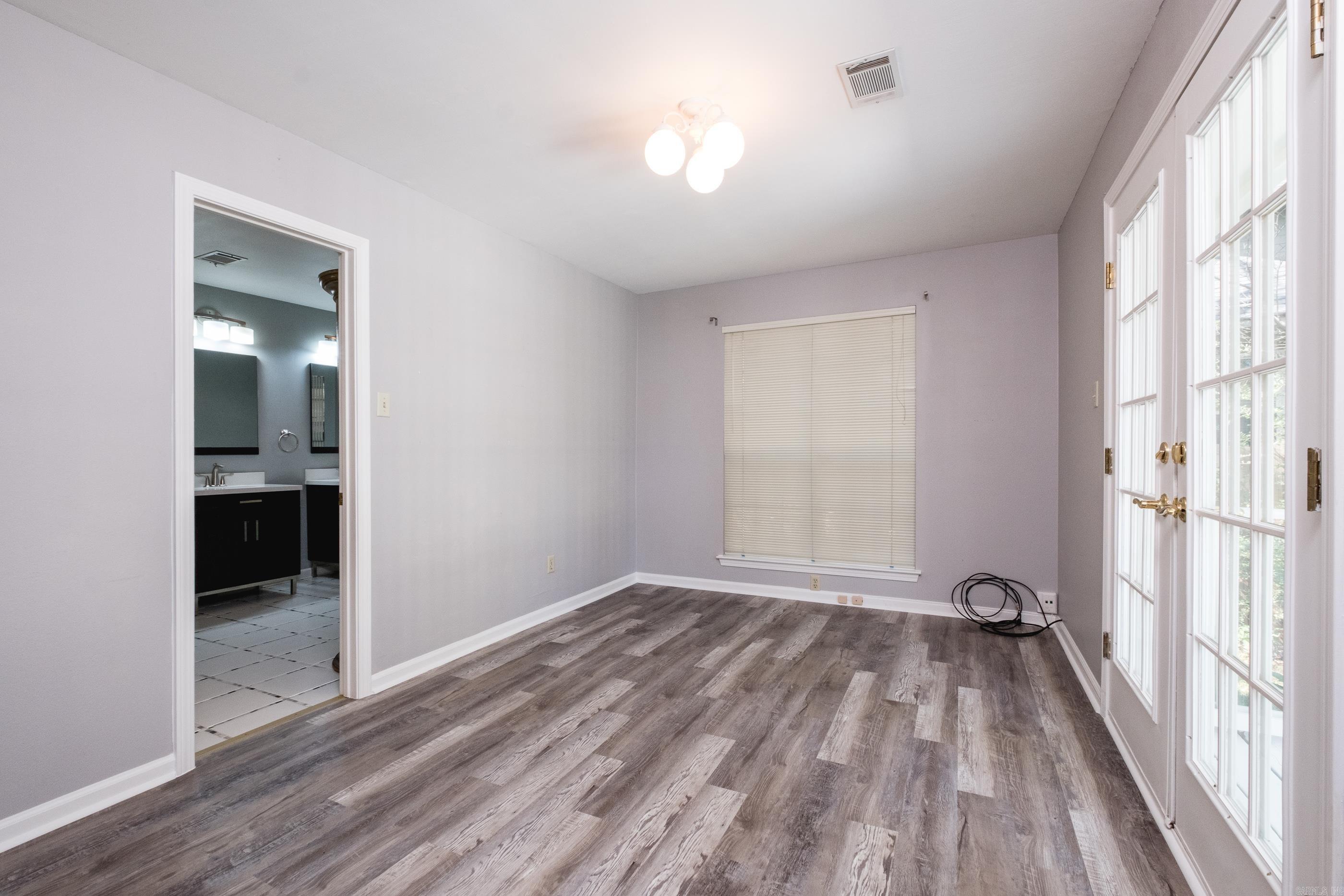 WINDSOR VALLEY ADDN - Residential