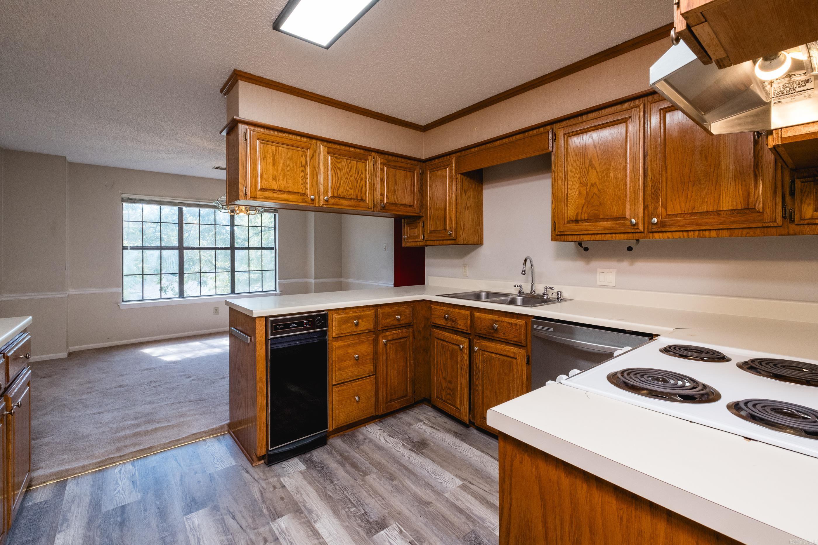 WINDSOR VALLEY ADDN - Residential