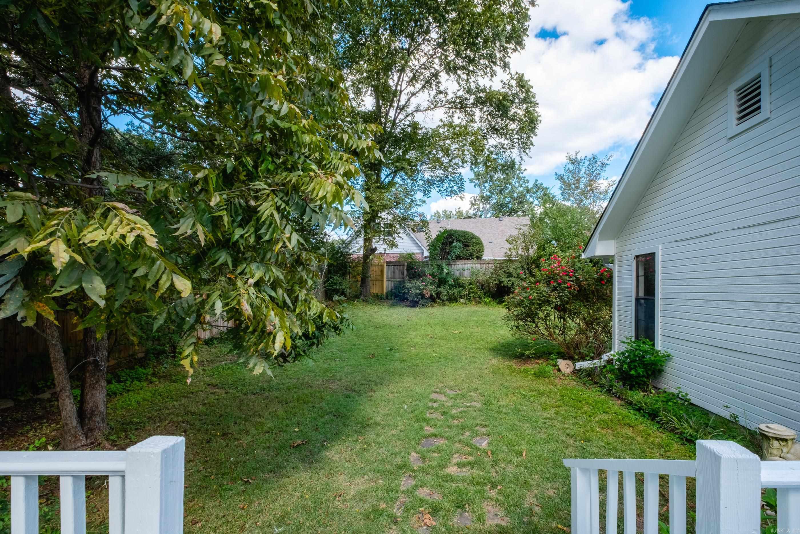 WINDSOR VALLEY ADDN - Residential