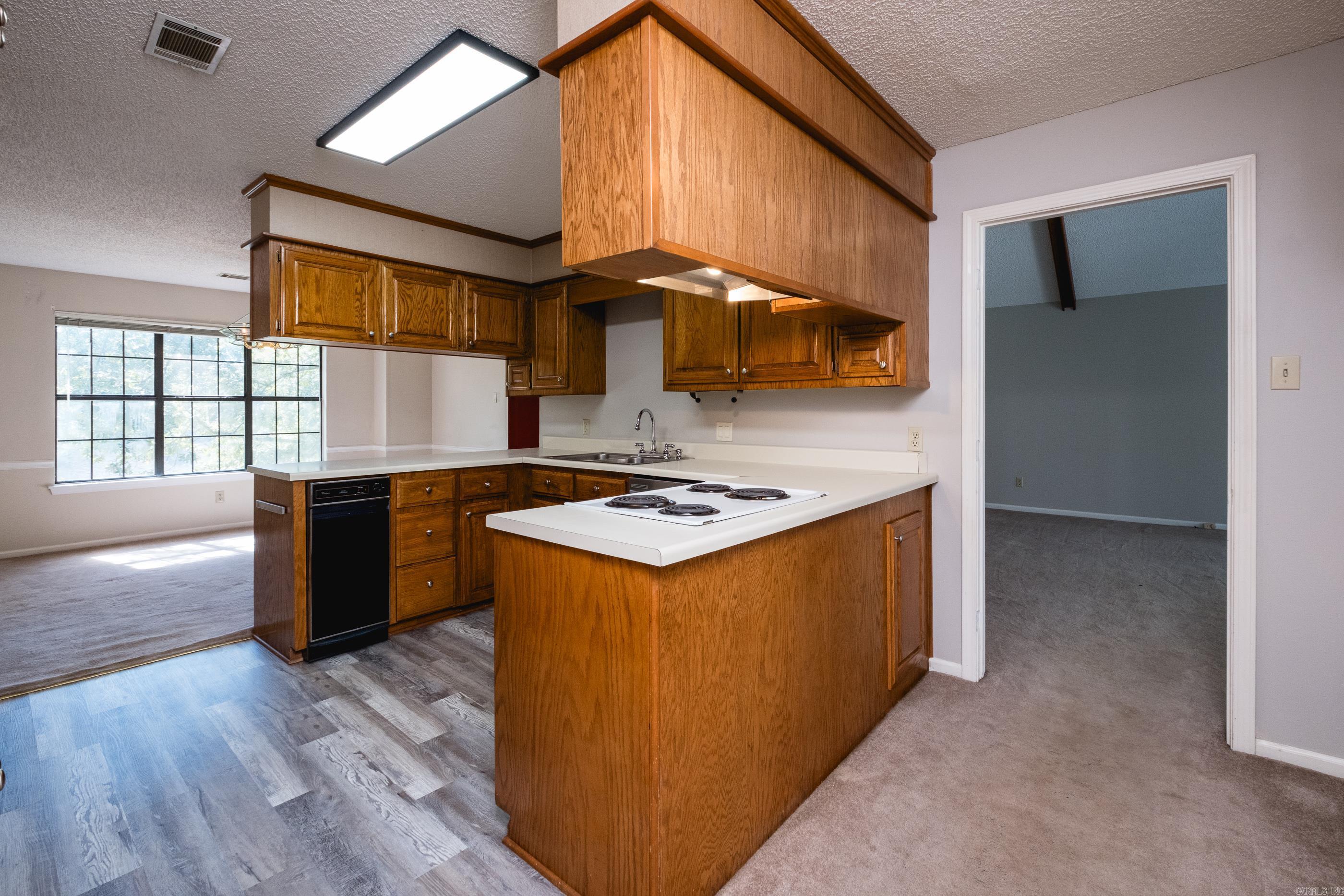 WINDSOR VALLEY ADDN - Residential