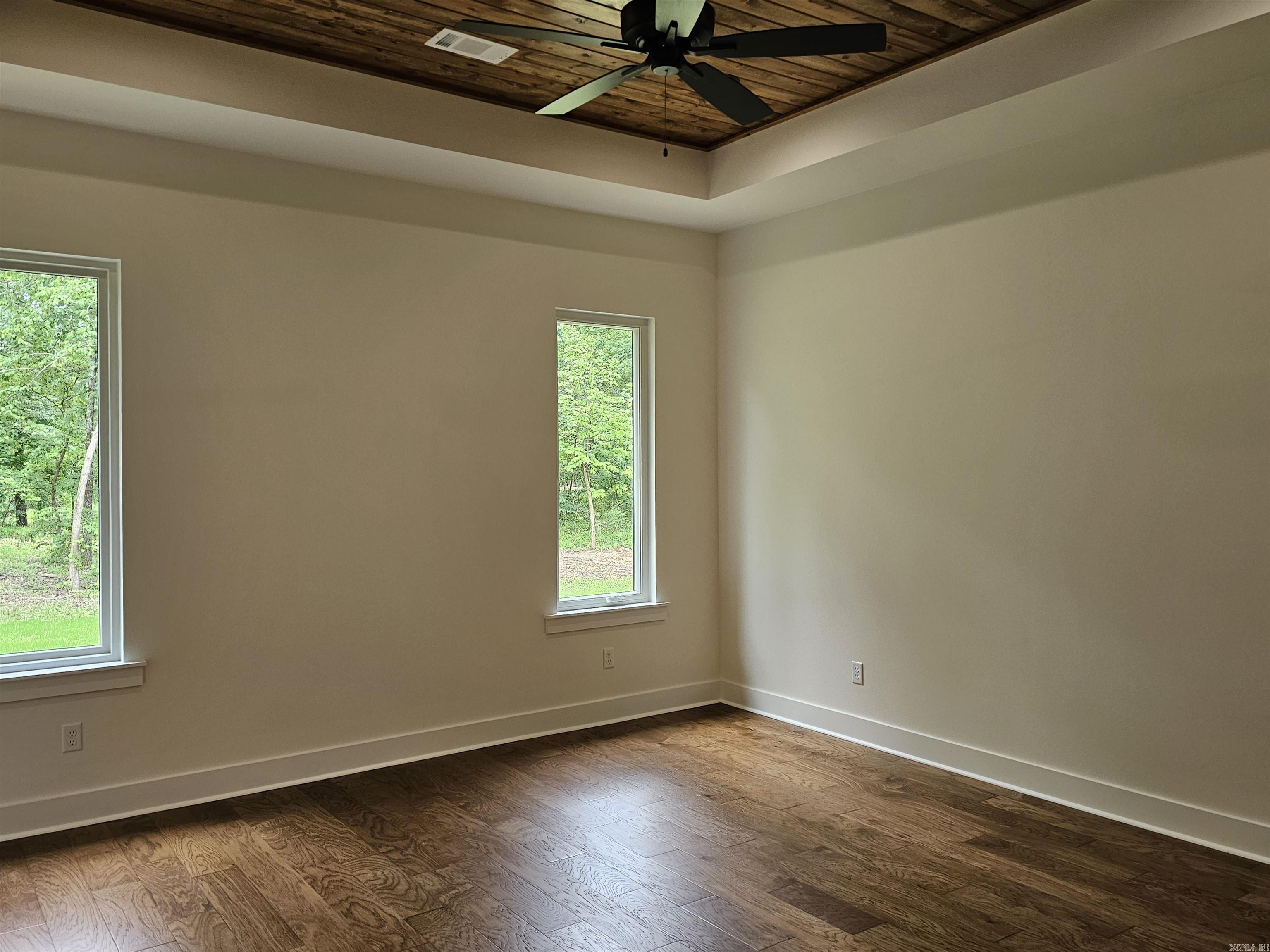 AVILLA MANOR - Residential