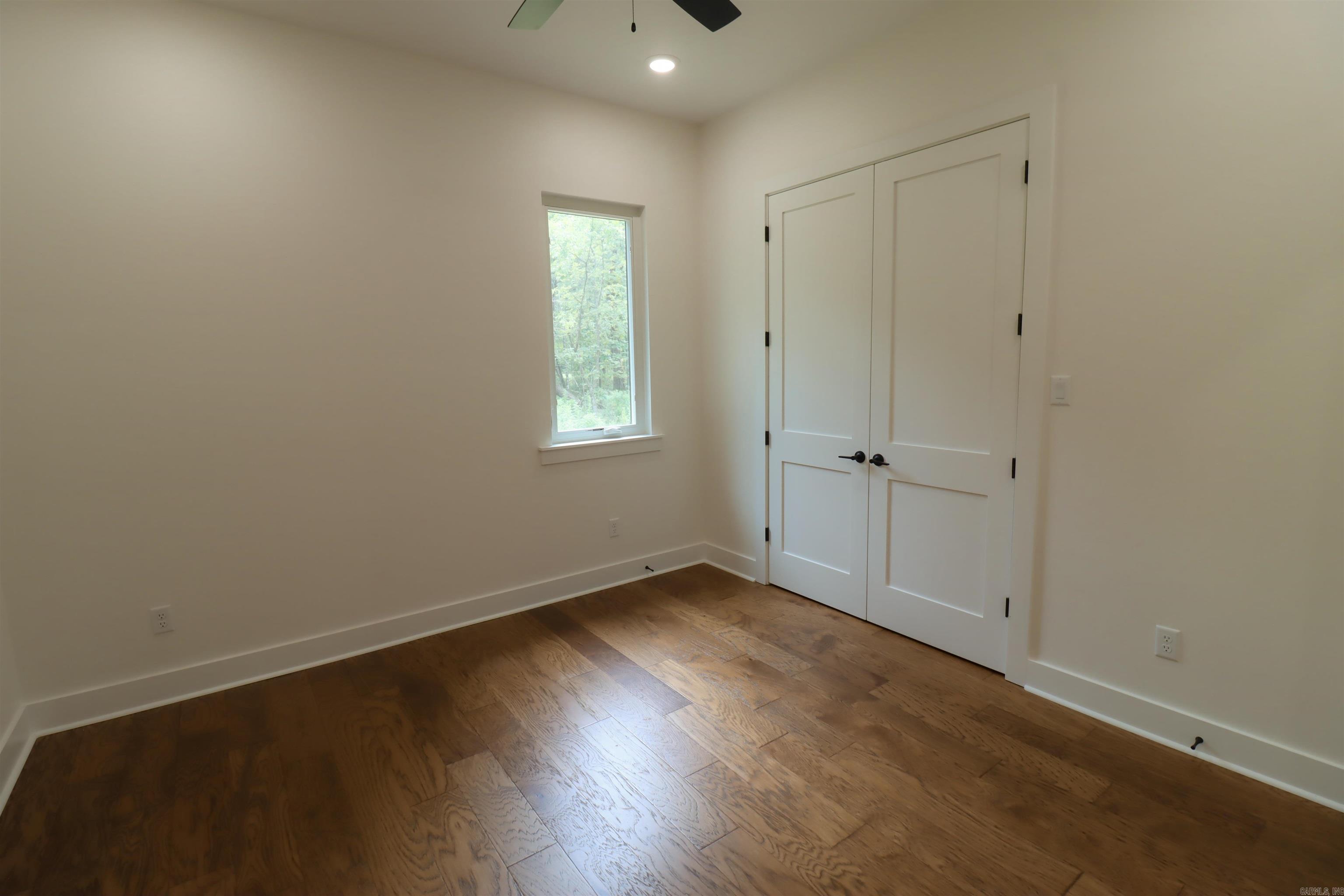 AVILLA MANOR - Residential