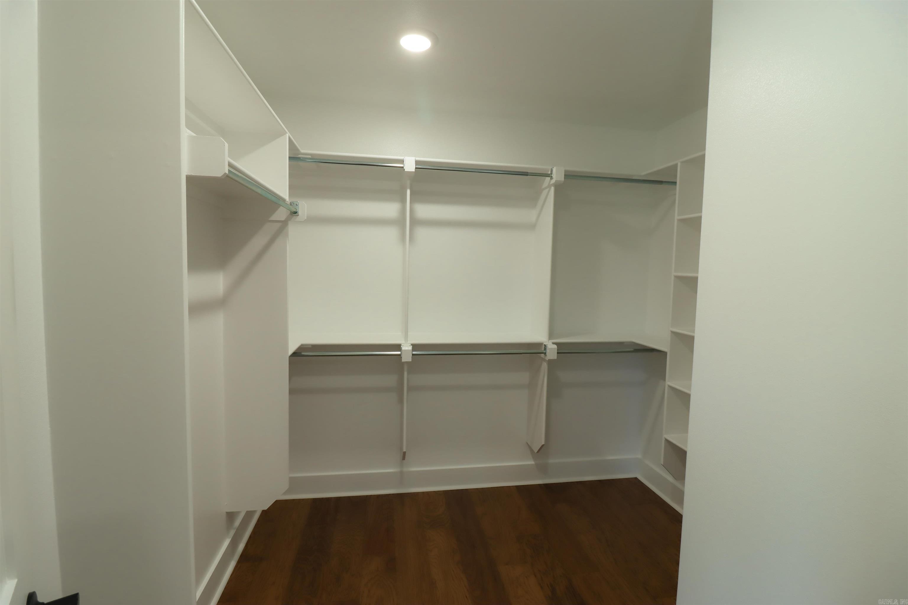 AVILLA MANOR - Residential