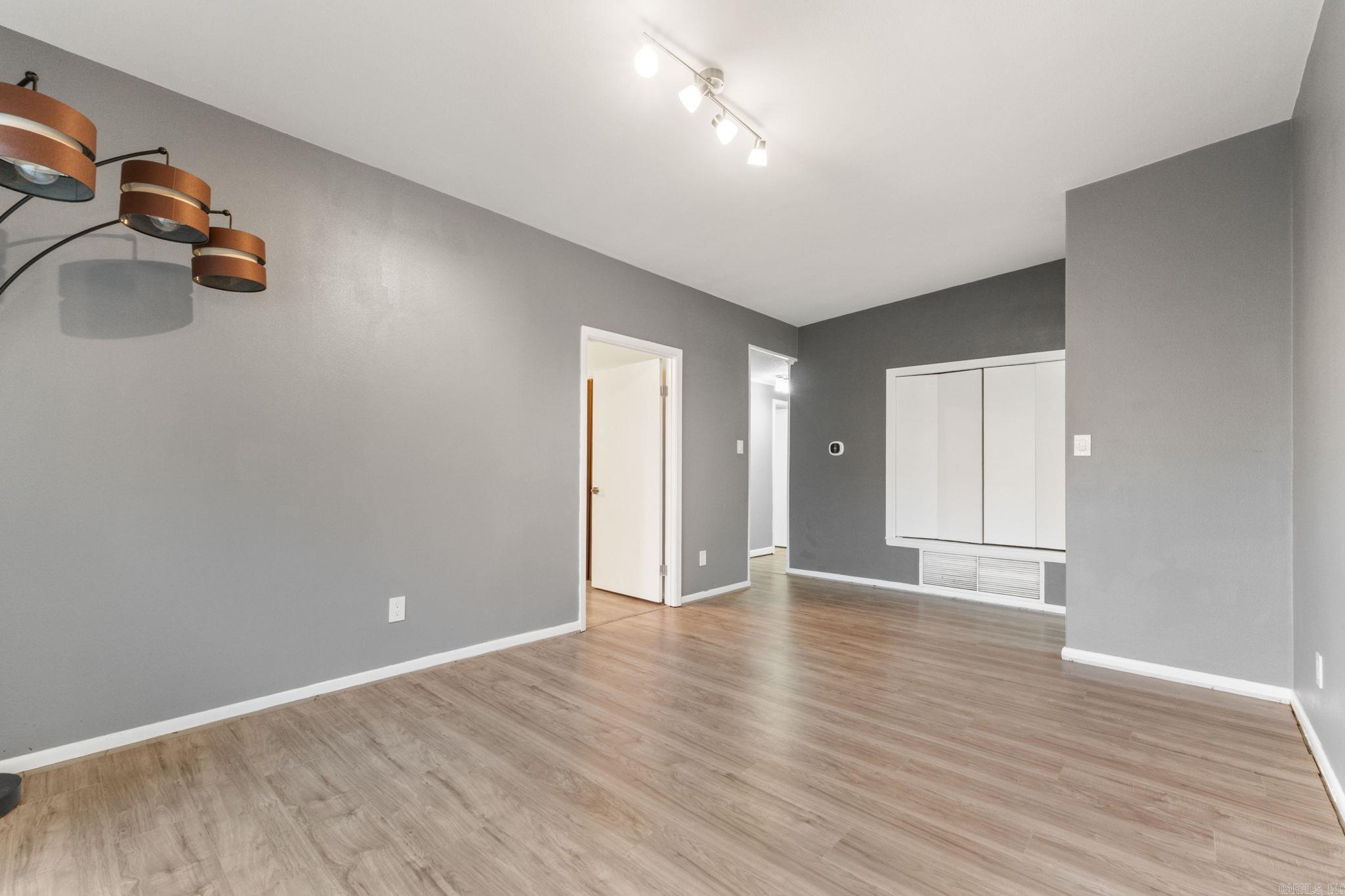 ROLLING ACRES - Residential