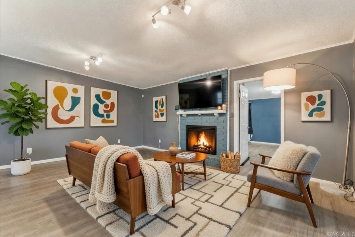 ROLLING ACRES - Residential