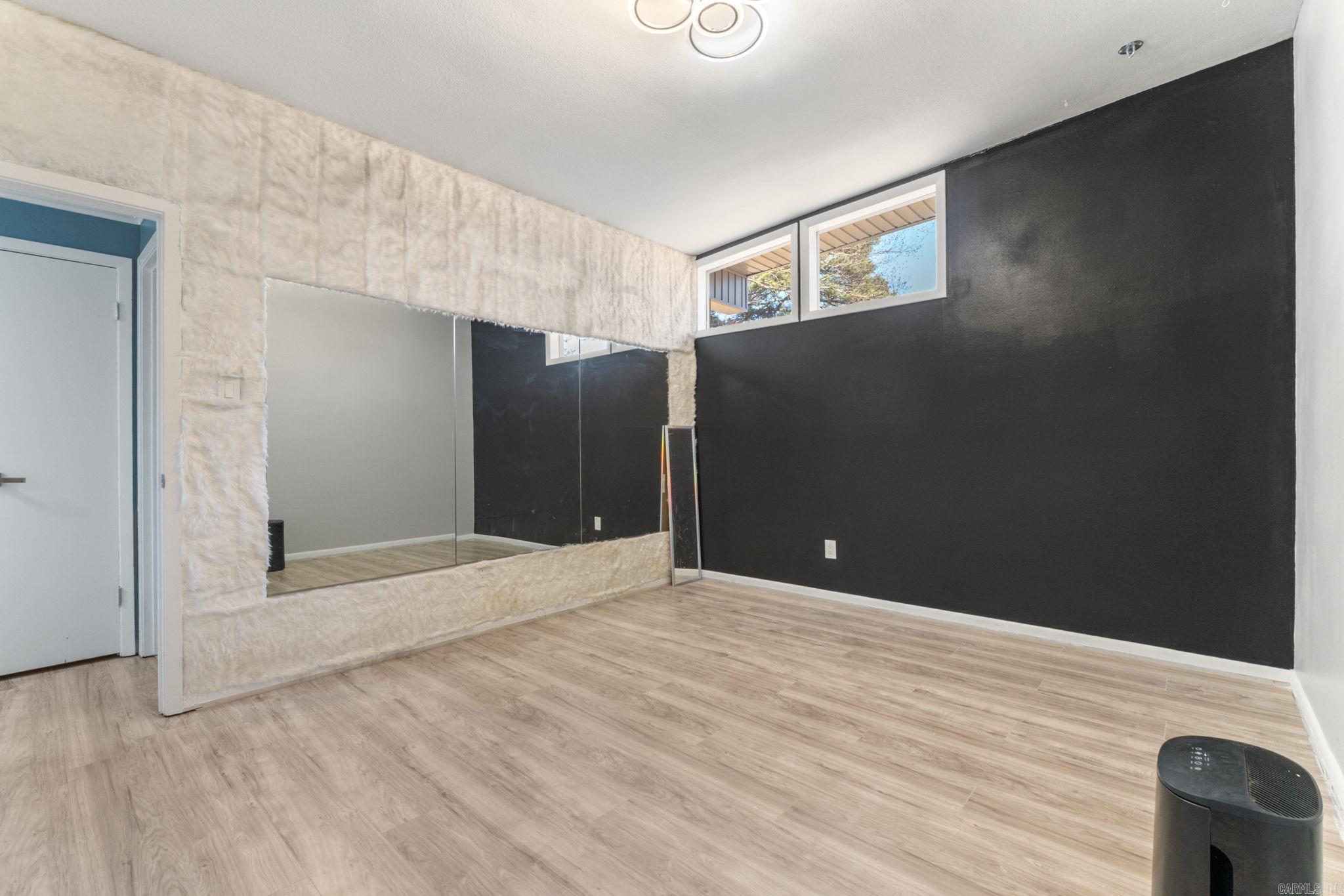 ROLLING ACRES - Residential