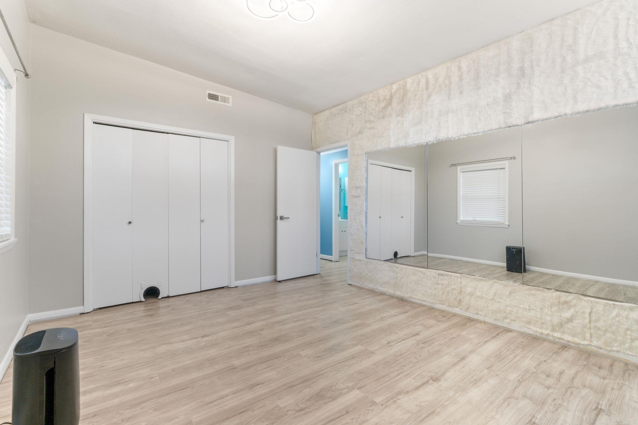 ROLLING ACRES - Residential