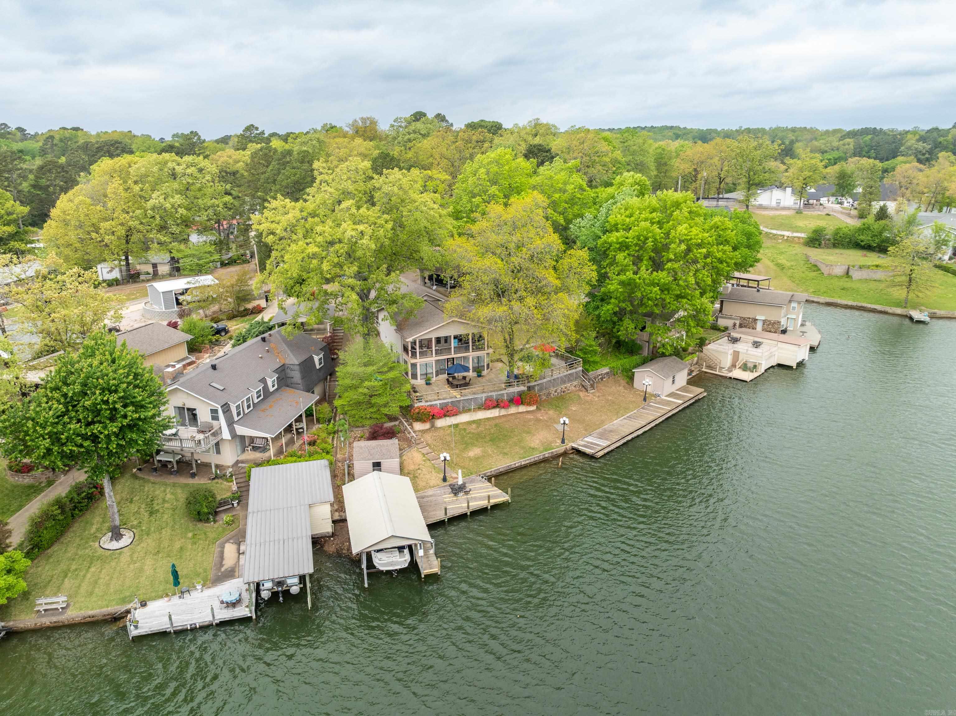 BEACH HAVEN - Residential