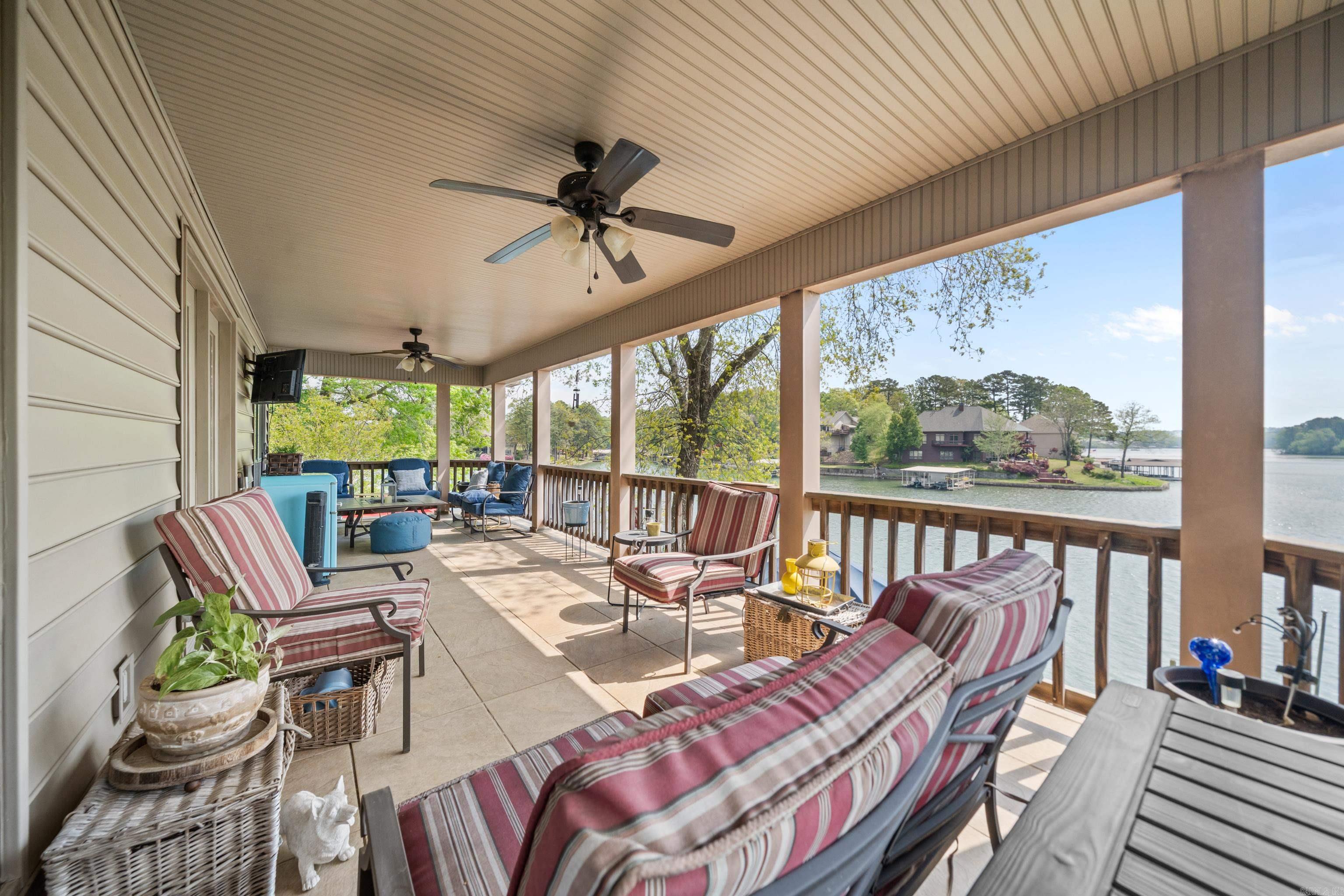 BEACH HAVEN - Residential