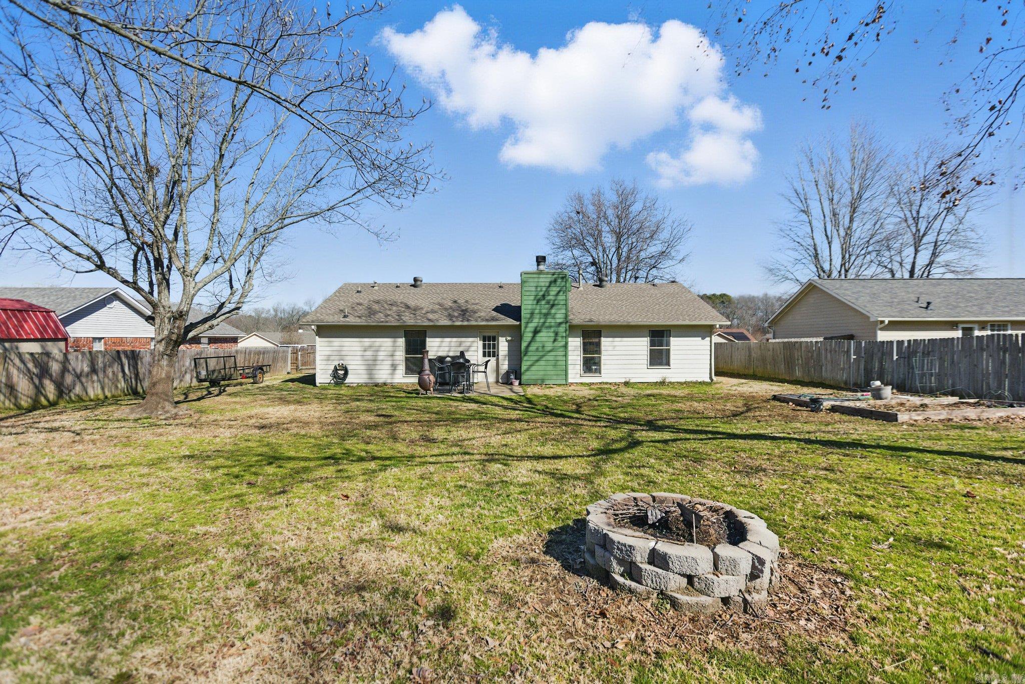 COUNTRY WOOD SUB UNIT - Residential