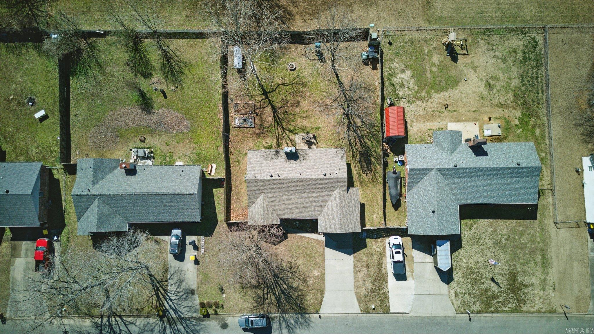 COUNTRY WOOD SUB UNIT - Residential