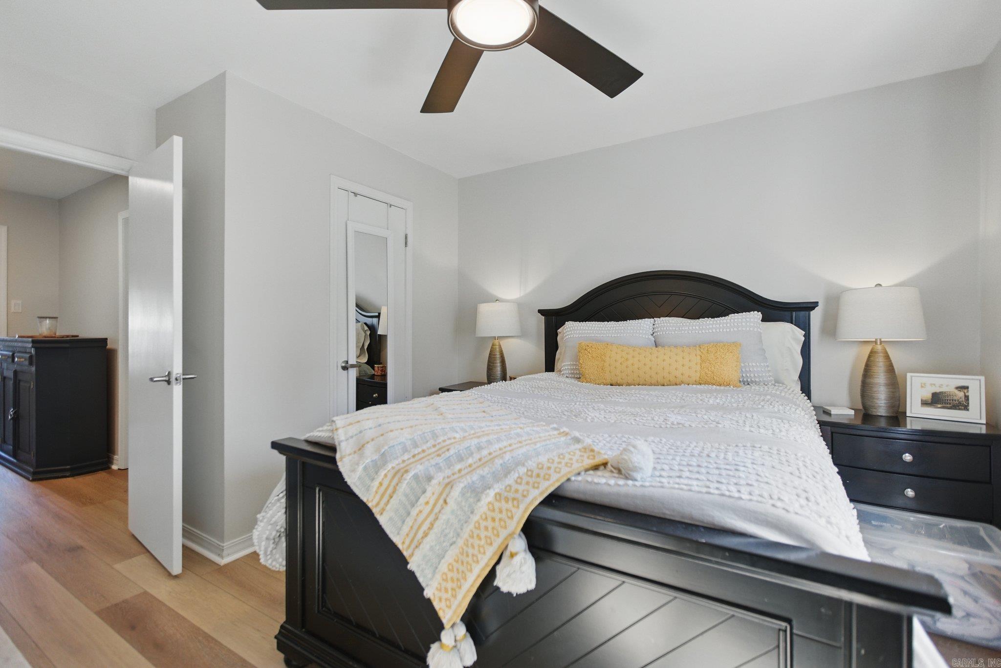 COUNTRY WOOD SUB UNIT - Residential