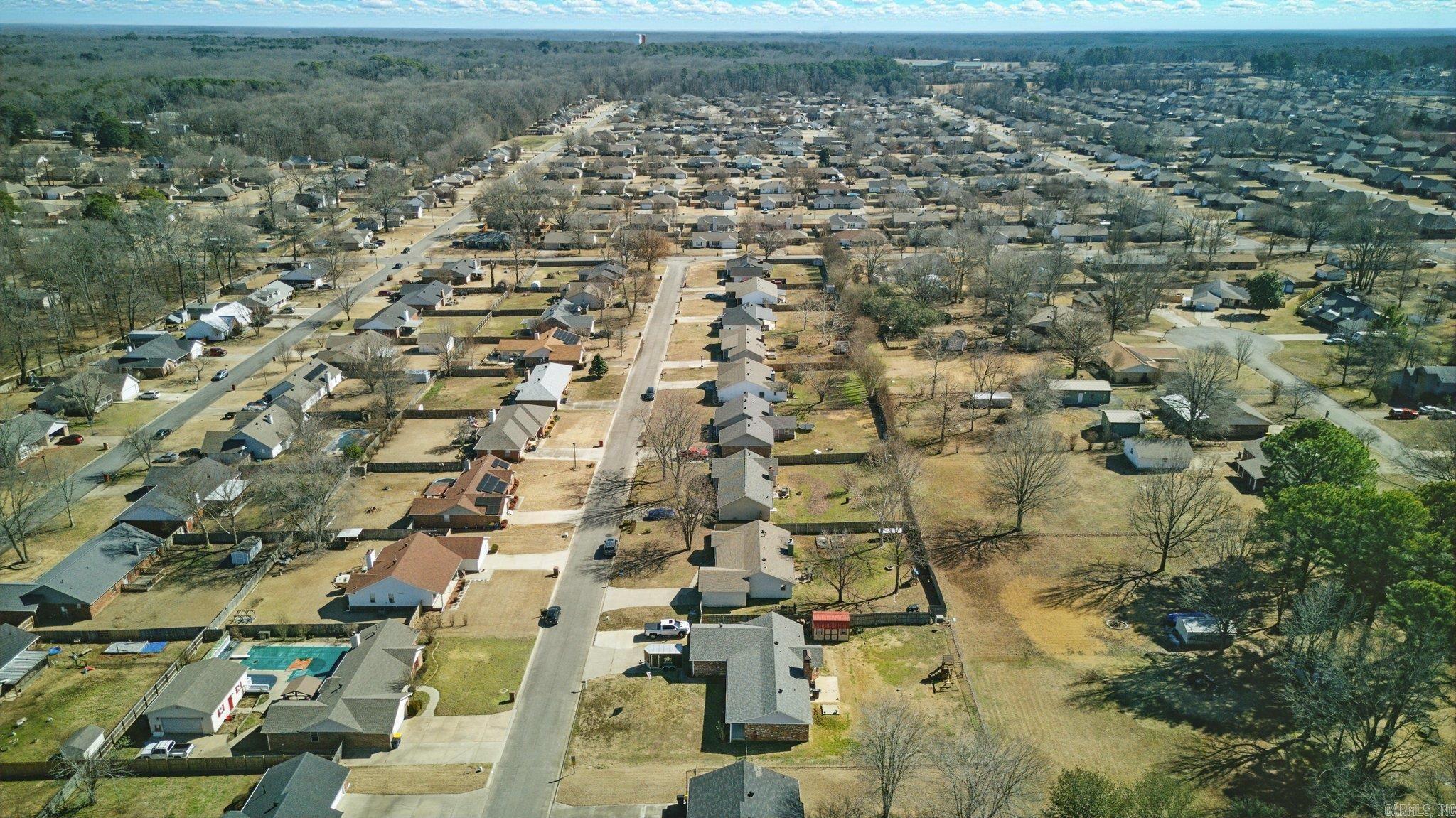 COUNTRY WOOD SUB UNIT - Residential