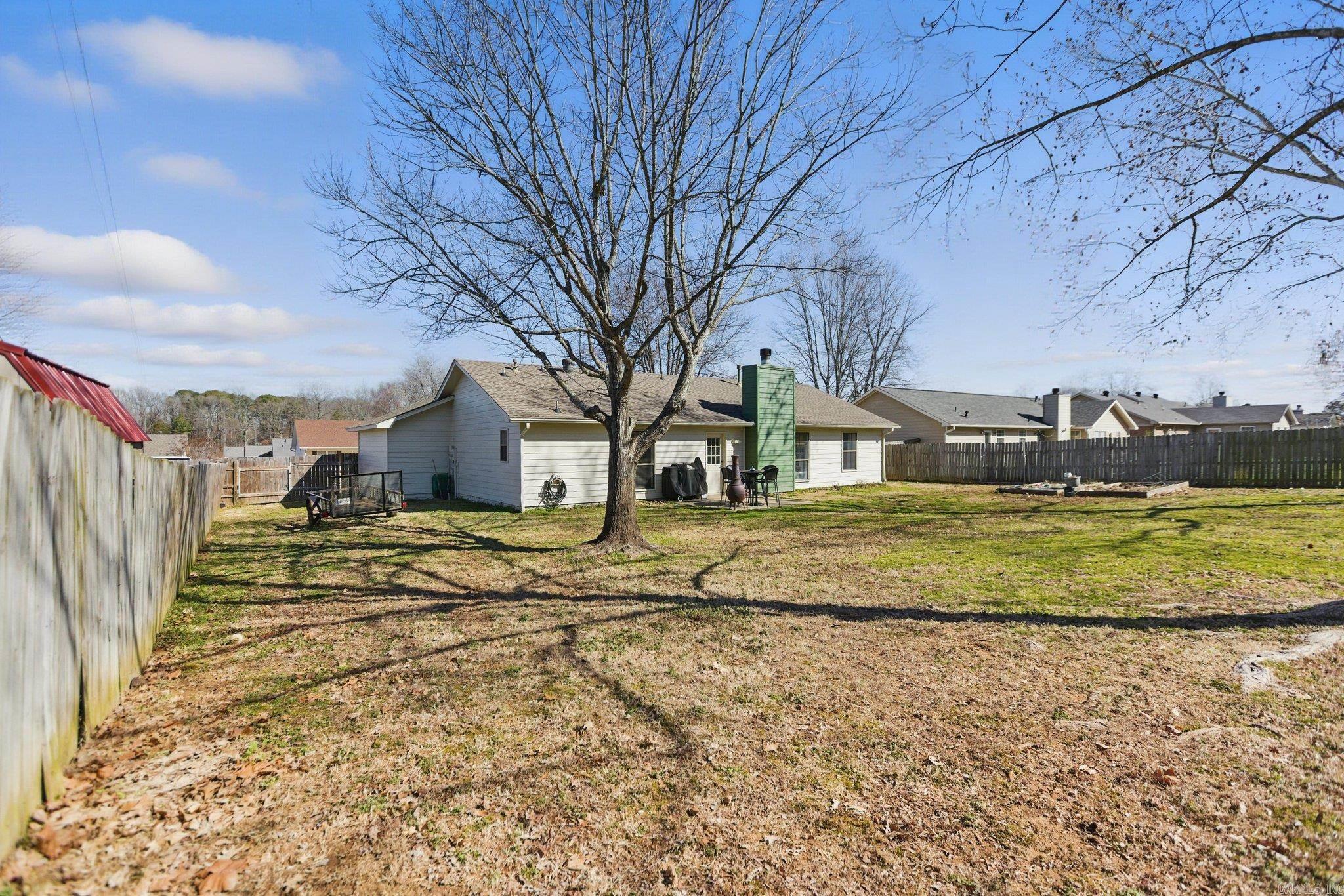 COUNTRY WOOD SUB UNIT - Residential