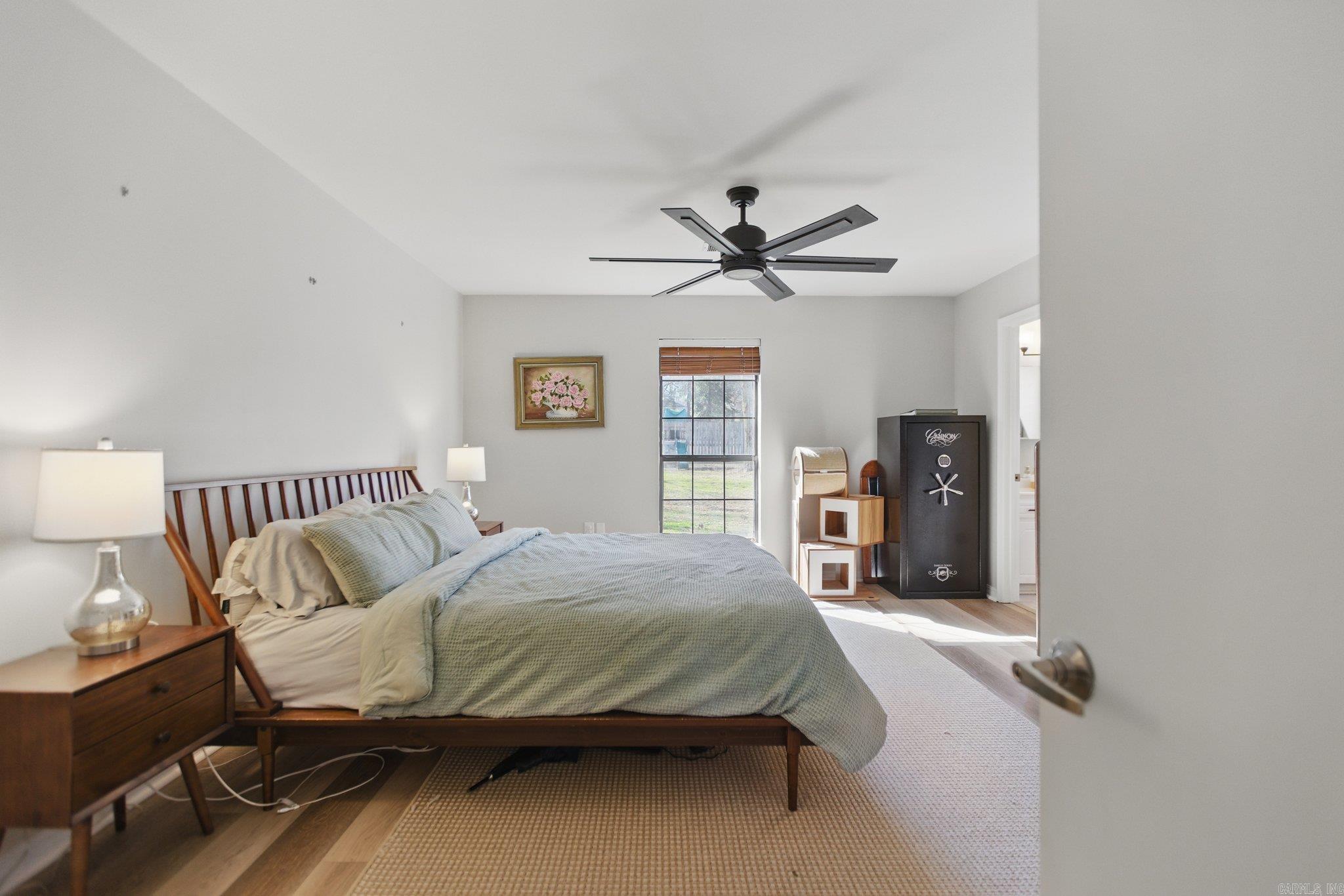 COUNTRY WOOD SUB UNIT - Residential