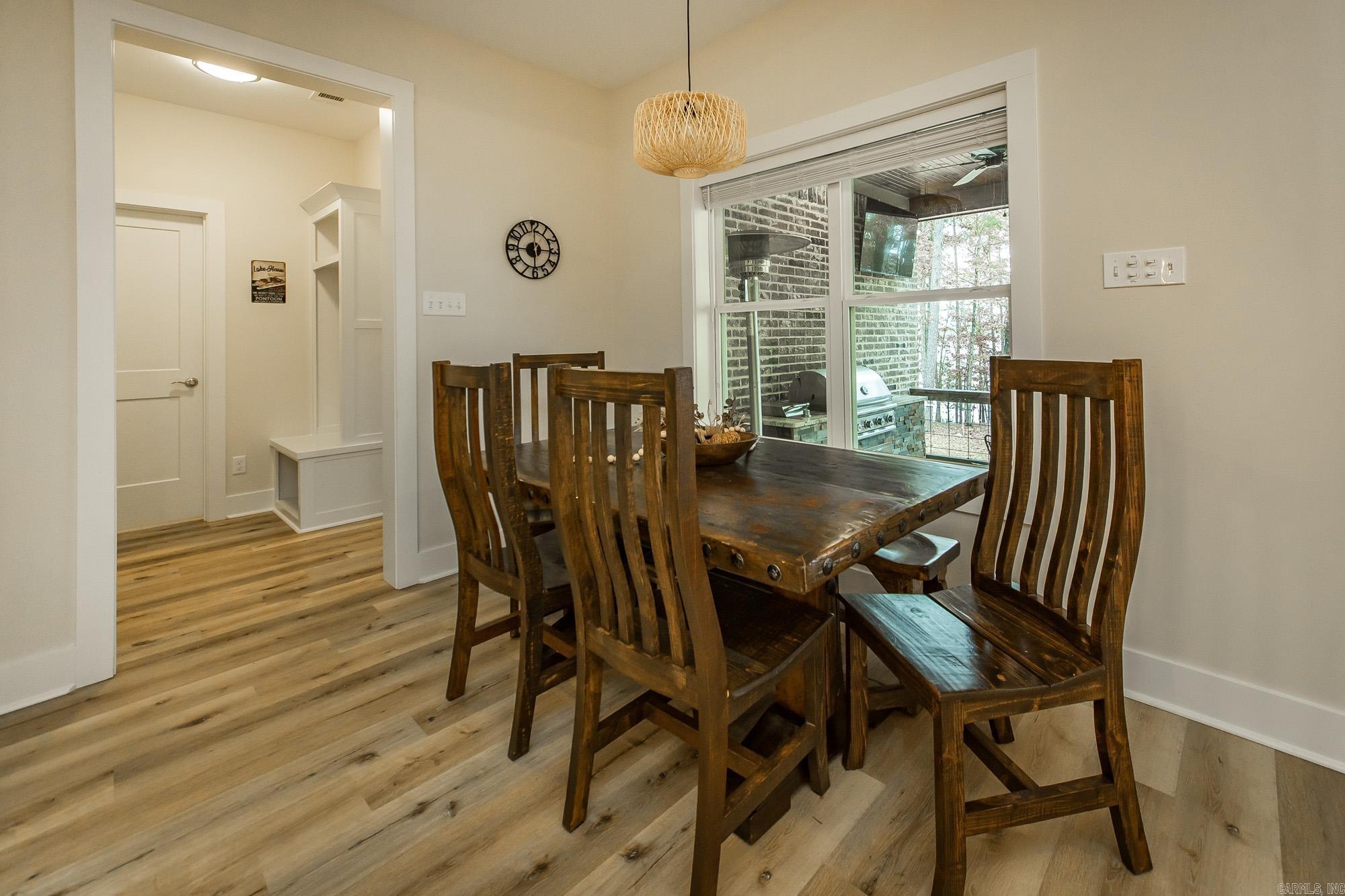 EAST SHORES AT TANNENBAUM - Residential