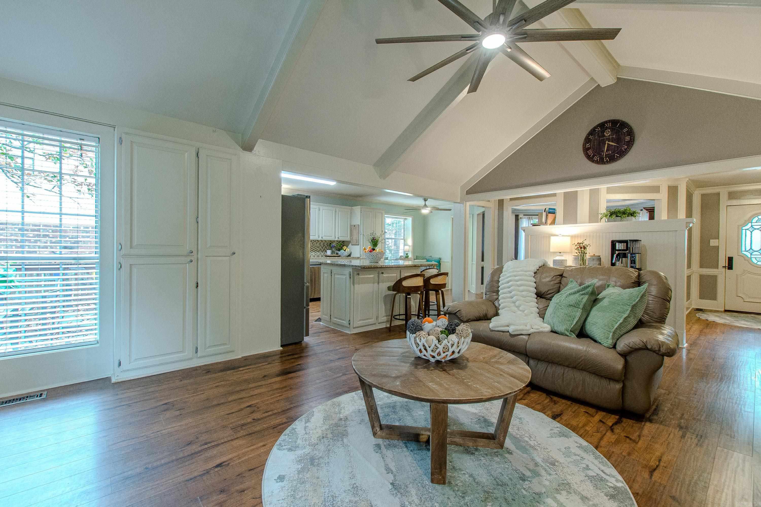 KIMBERLY MANOR ADDN - Residential