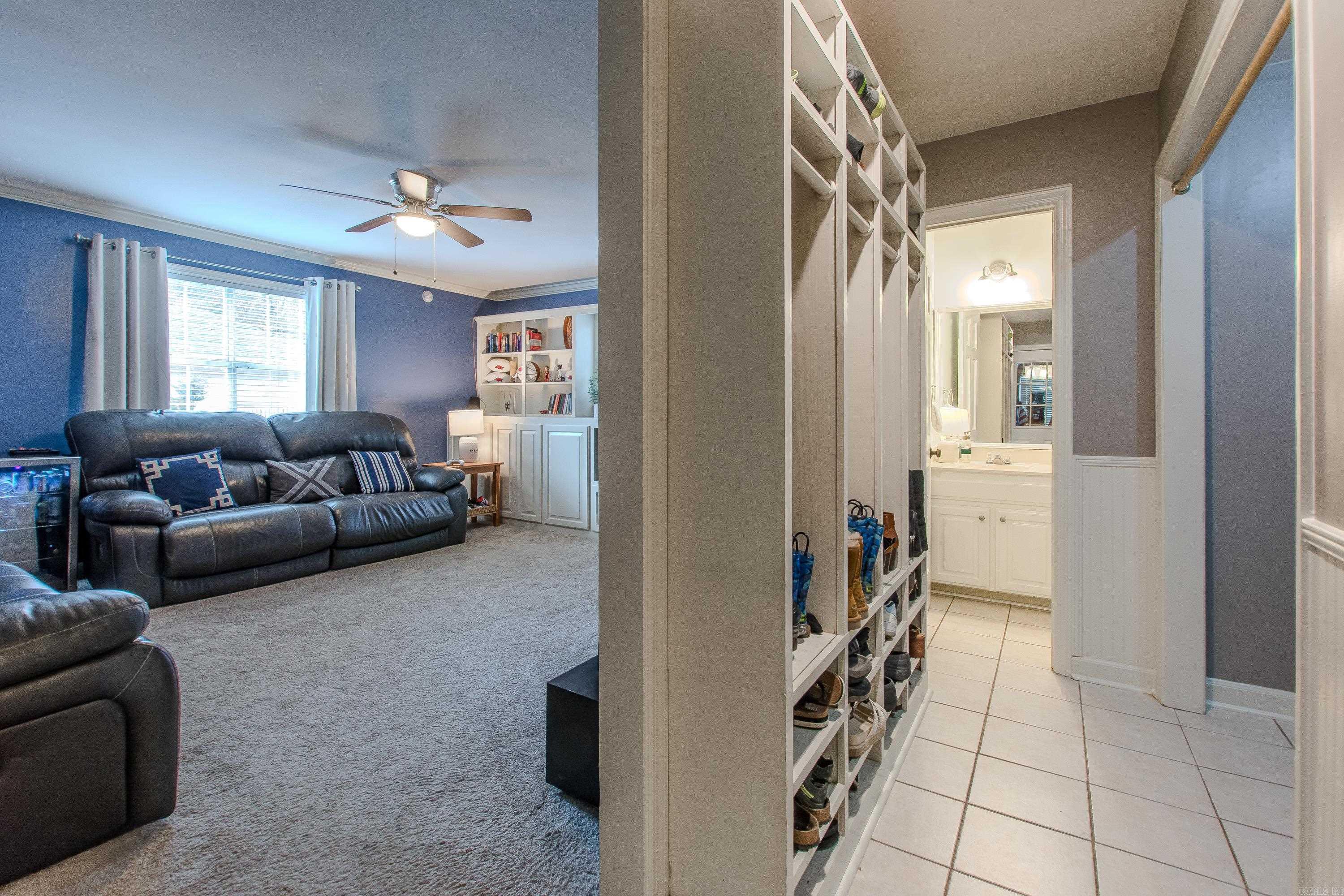 KIMBERLY MANOR ADDN - Residential