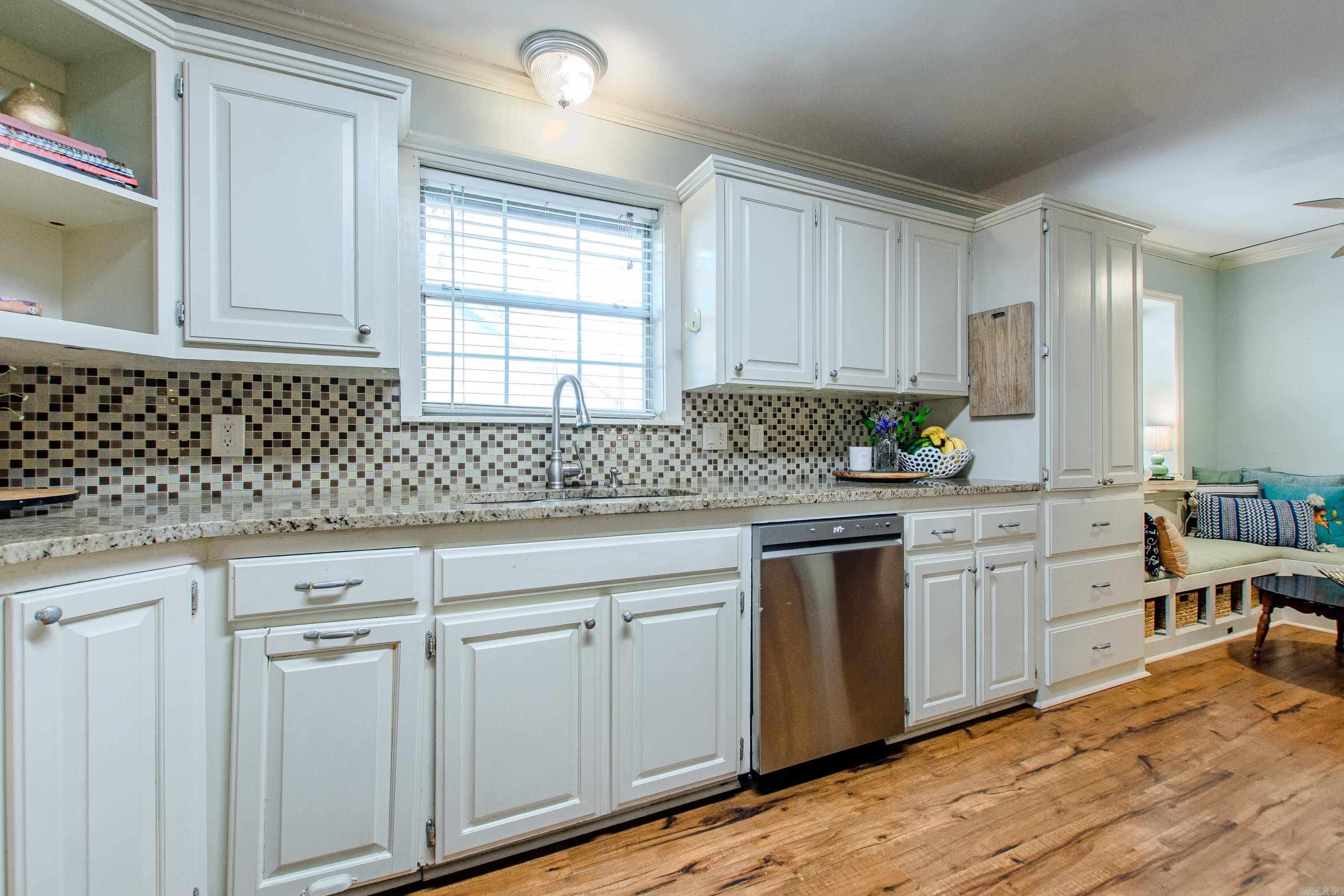 KIMBERLY MANOR ADDN - Residential