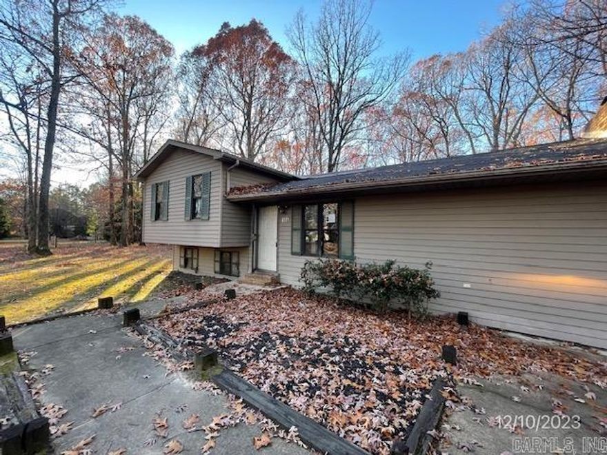 Opportunity awaits.... This cute home is nestled on 1.5 acres in the WESTSIDE school district. Spacious living room. Kitchen has an abundance of cabinetry. Dining Room. Master bedroom with master bath. With some TLC this property would make a great home or investment property.